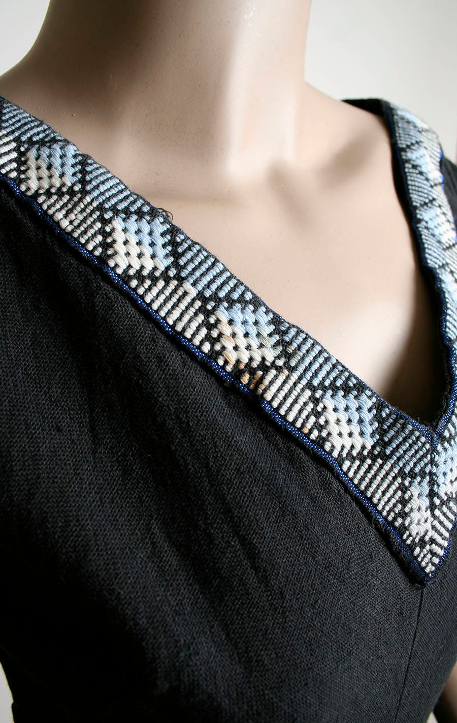 Vintage 50s Dress Guatemalan Embroidered Blue and Black Geometrical Folk Dress Patio Style Cotton Small Medium - Image 6