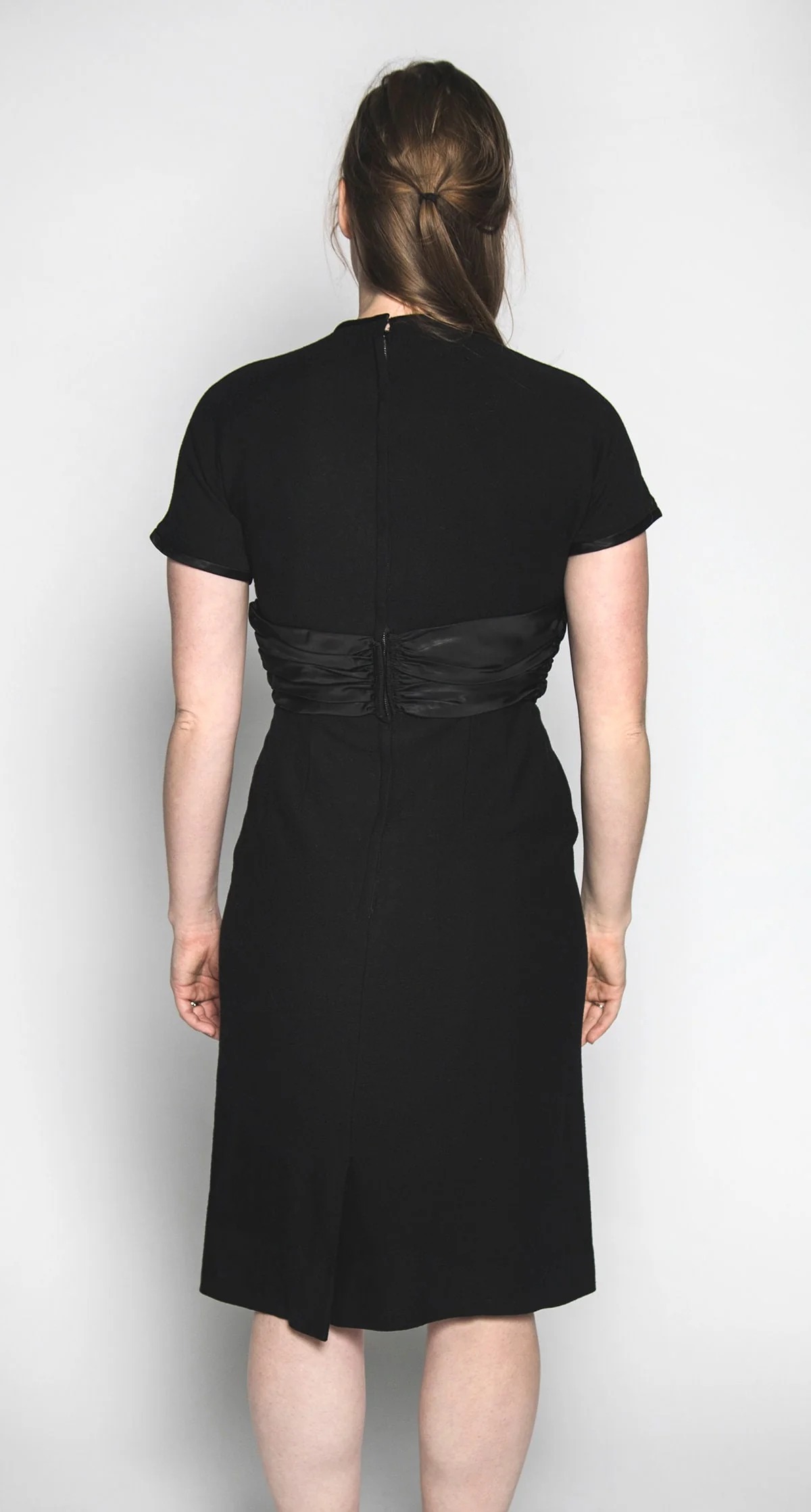 Vintage 50s Dress Sandra Sage Black Cocktail Wiggle Dress Satin Bow Waist Small by Sandra Sage - Image 2