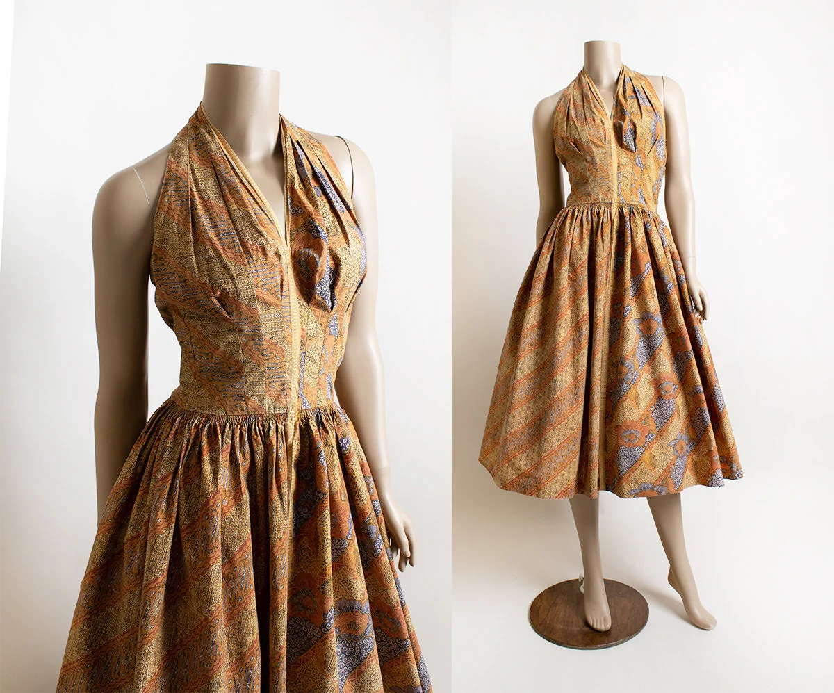 Vintage 50s Halter Tropical Style Paisley Batik Print Cotton Full Skirt Summer Day Dress Warm Tone Orange Brown - Image 3