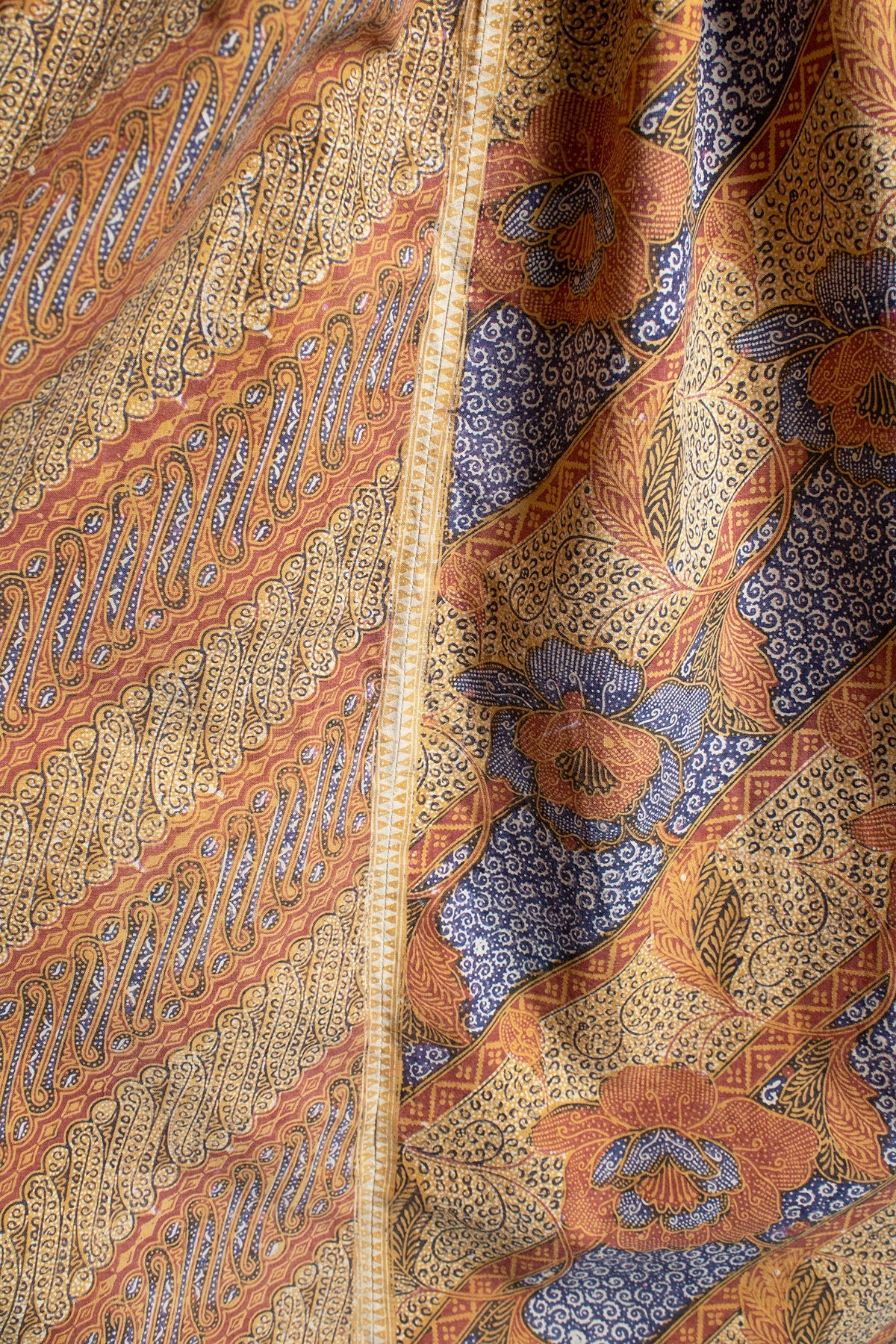 Vintage 50s Halter Tropical Style Paisley Batik Print Cotton Full Skirt Summer Day Dress Warm Tone Orange Brown - Image 9