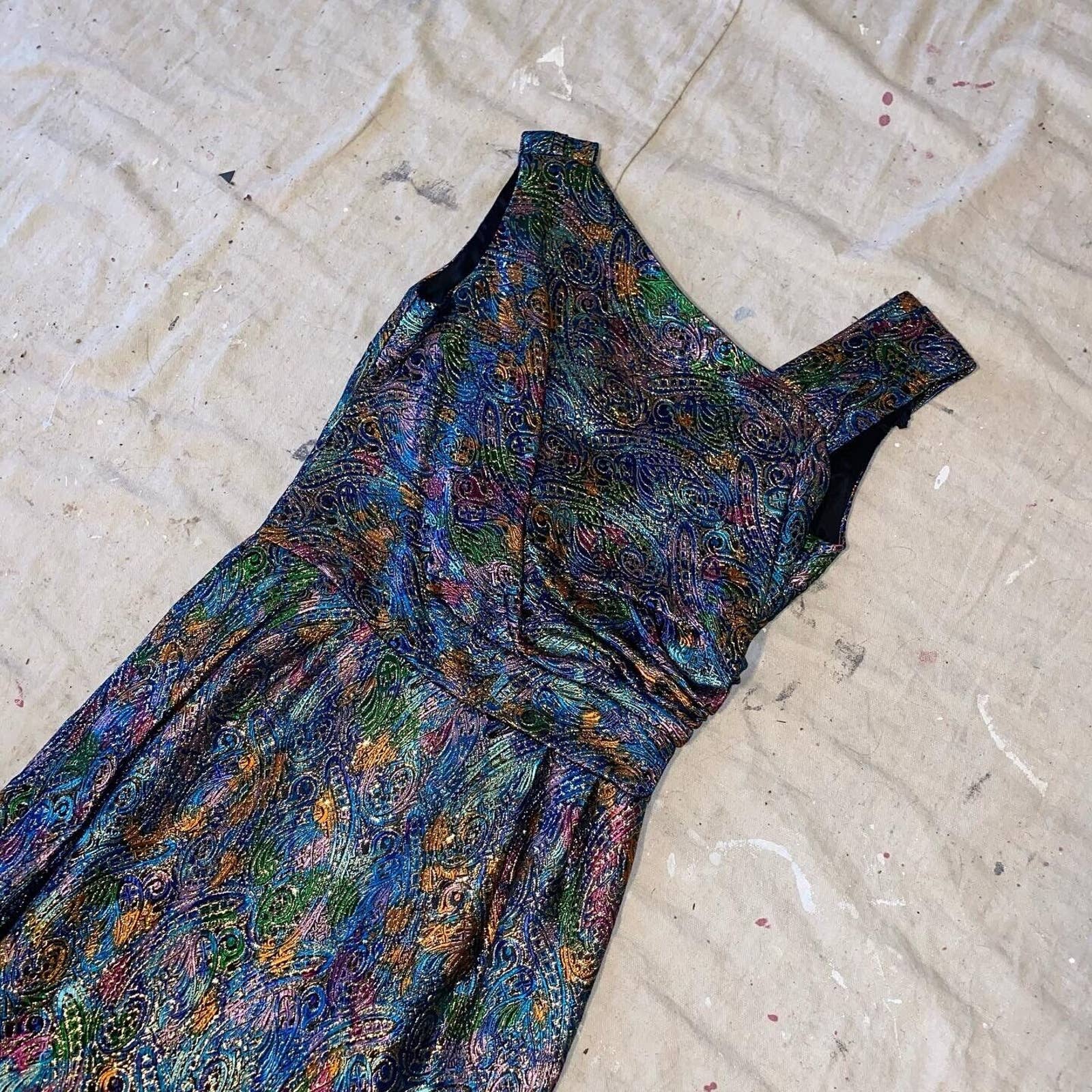 Vintage 50s Jacquard Metallic Lamé Bombshell Evening Gown Low Back Asymmetric - Image 10