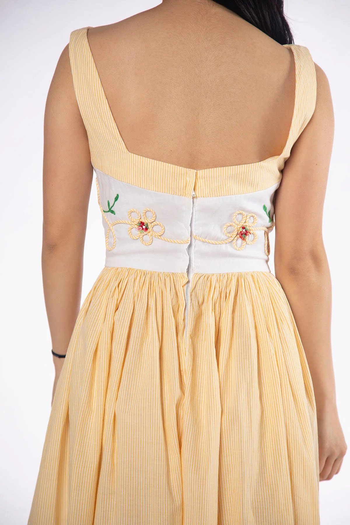 Vintage 50s Lemon Yellow and White Striped Cotton Day Dress with Daisy Flower Applique Waist by Henley Jr New York - Image 3
