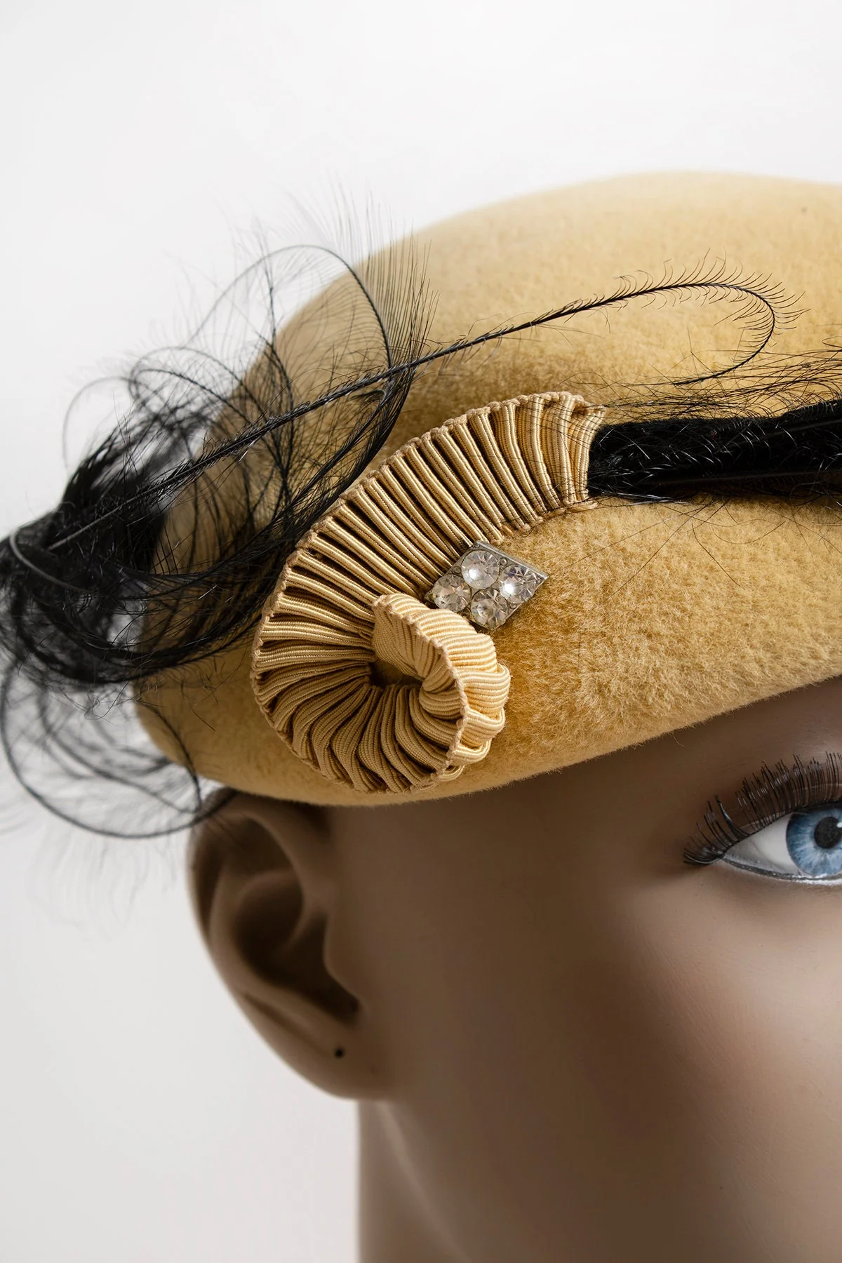 Vintage 50s Mustard Yellow and Black Swirl Feather Tilt Hat The Gray Shop Oakland Velour Rhinestone by The Gray Shop - Image 3