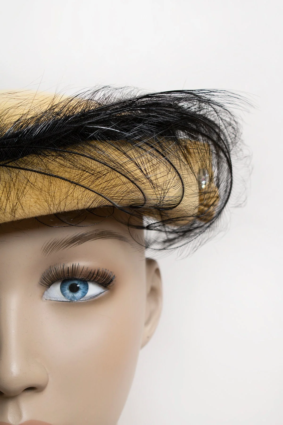 Vintage 50s Mustard Yellow and Black Swirl Feather Tilt Hat The Gray Shop Oakland Velour Rhinestone by The Gray Shop - Image 4