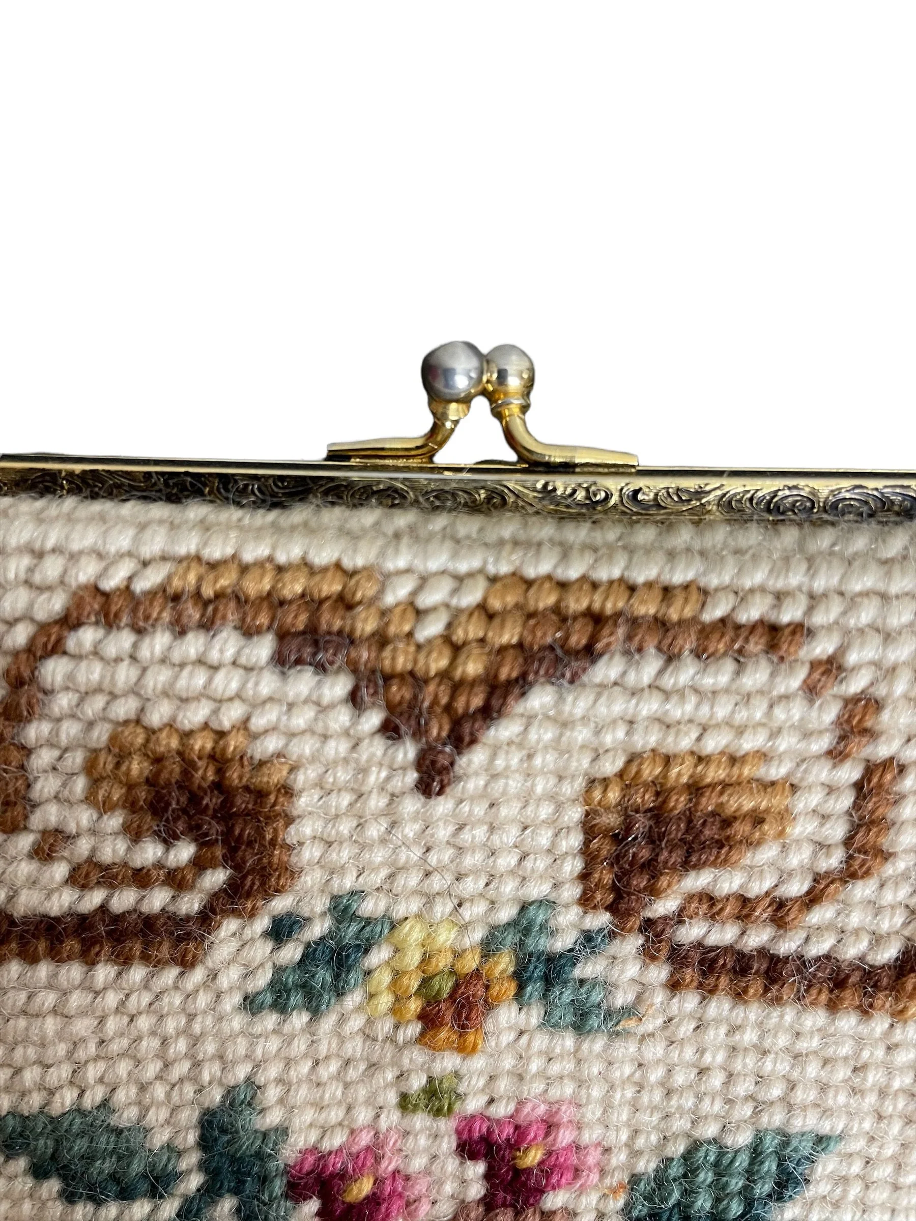 Vintage 50s Needlepoint Beige Floral Filagree Purse Handbag - Image 5