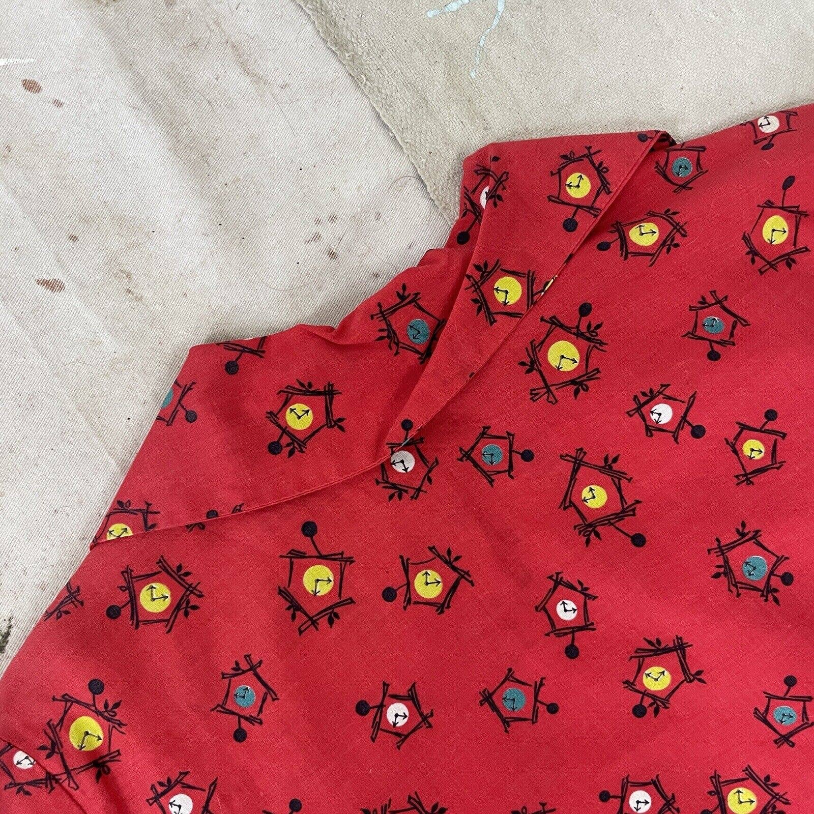 Vintage 50s Novelty Print Cotton Blouse Atomic Clocks Red Tailored - Image 9