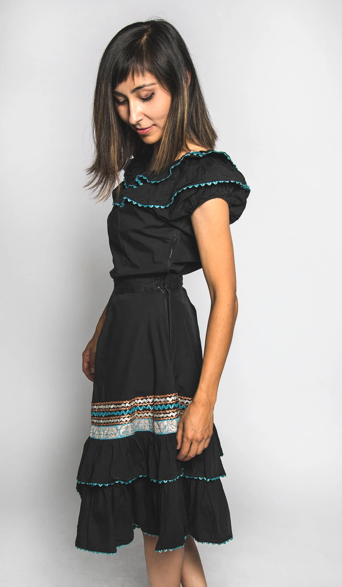 Vintage 50s Patio Skirt and Blouse Set Turquoise Blue Silver Bronze On Black Cotton Full Skirt Country Western Square Dance Small - Image 3