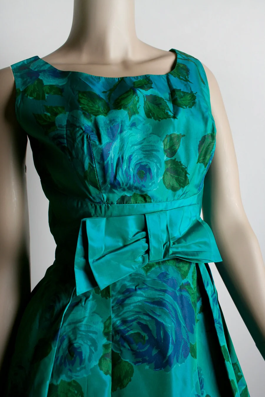 Vintage 50s Rose Party Dress Emerald and Aquamarine Teal Taffeta Shimmery Cocktail Party Floral Prom Dress Small - Image 4