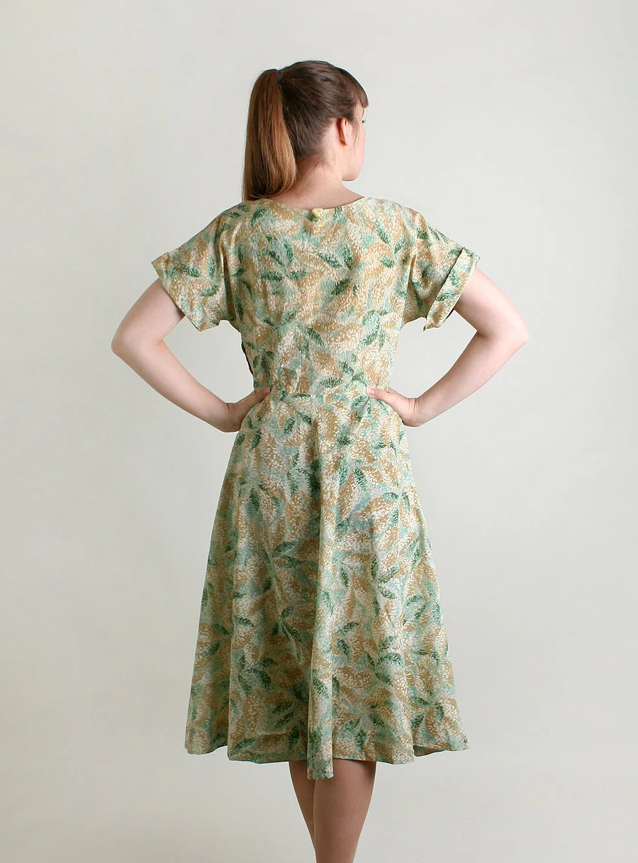 Vintage 50s Sheer Mint Leave Print Light Day Dress Novelty Print - Image 5