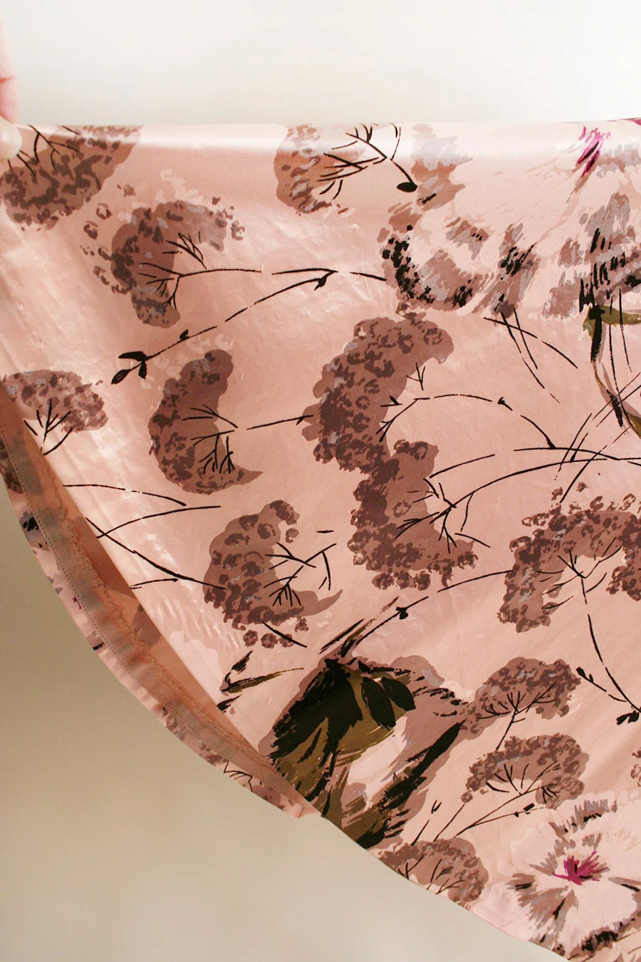 Vintage 50s Skirt Pink Cherry Tree and Floral Blossom Print Satin Full Skirt Iridescent Garden Print Tea Length Midi Pocket Small - Image 6