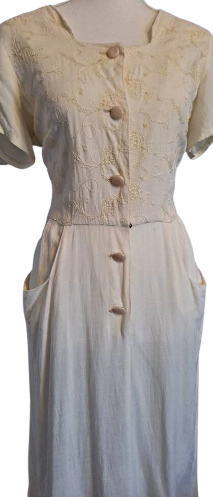 60s Vintage 1962 Cherry Blossom Embroidered Dress By Kay Whitney - Image 2