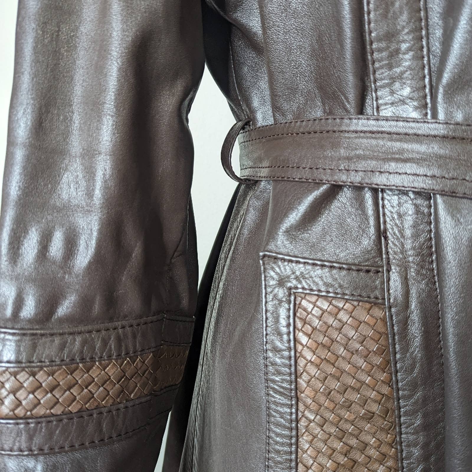 60s/70s Vintage 60s 70s Two Tone Woven Leather Trench Coat - Image 9