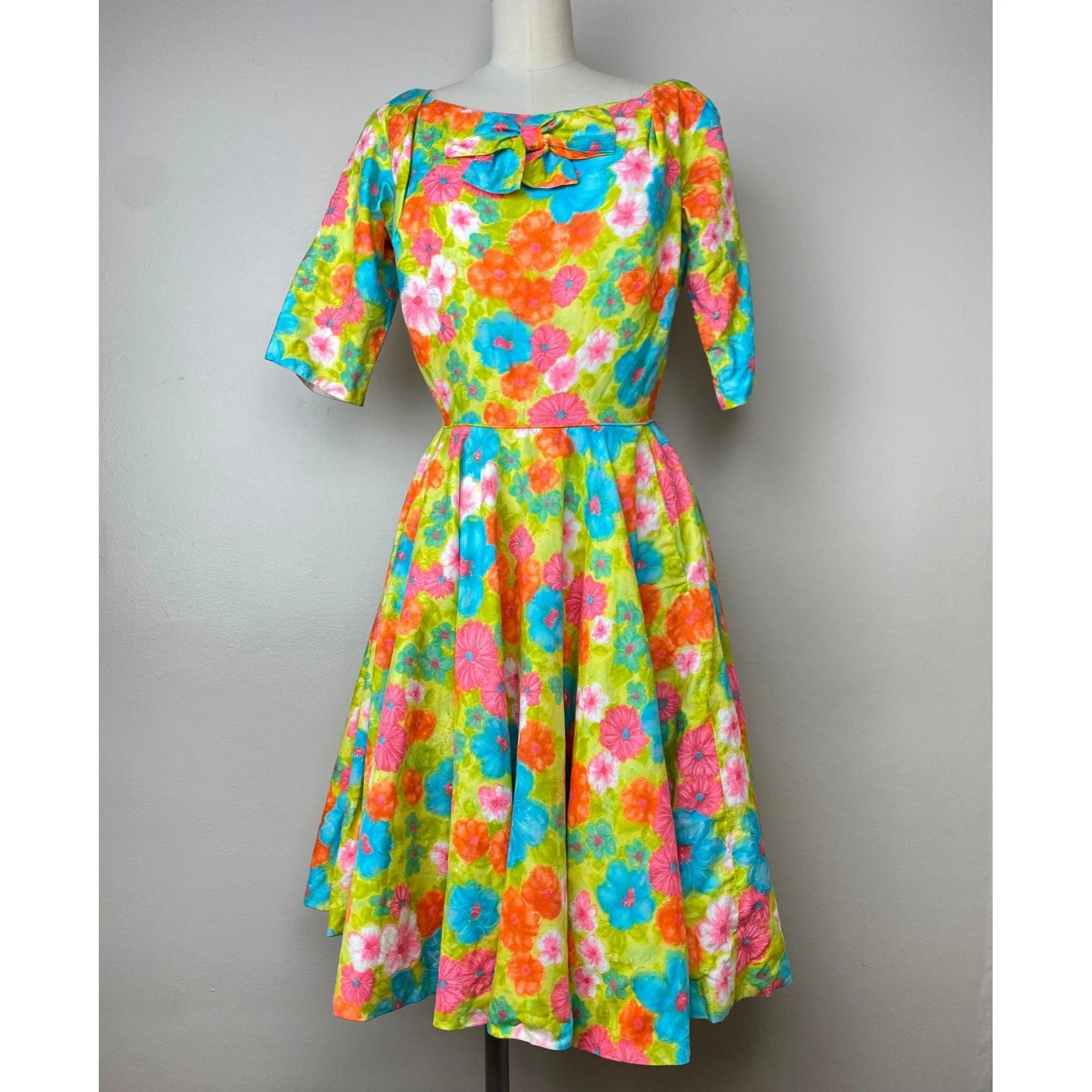 Vintage 60s Bright Floral Dress by  Melendrez of Pearl’s Creations - Image 3