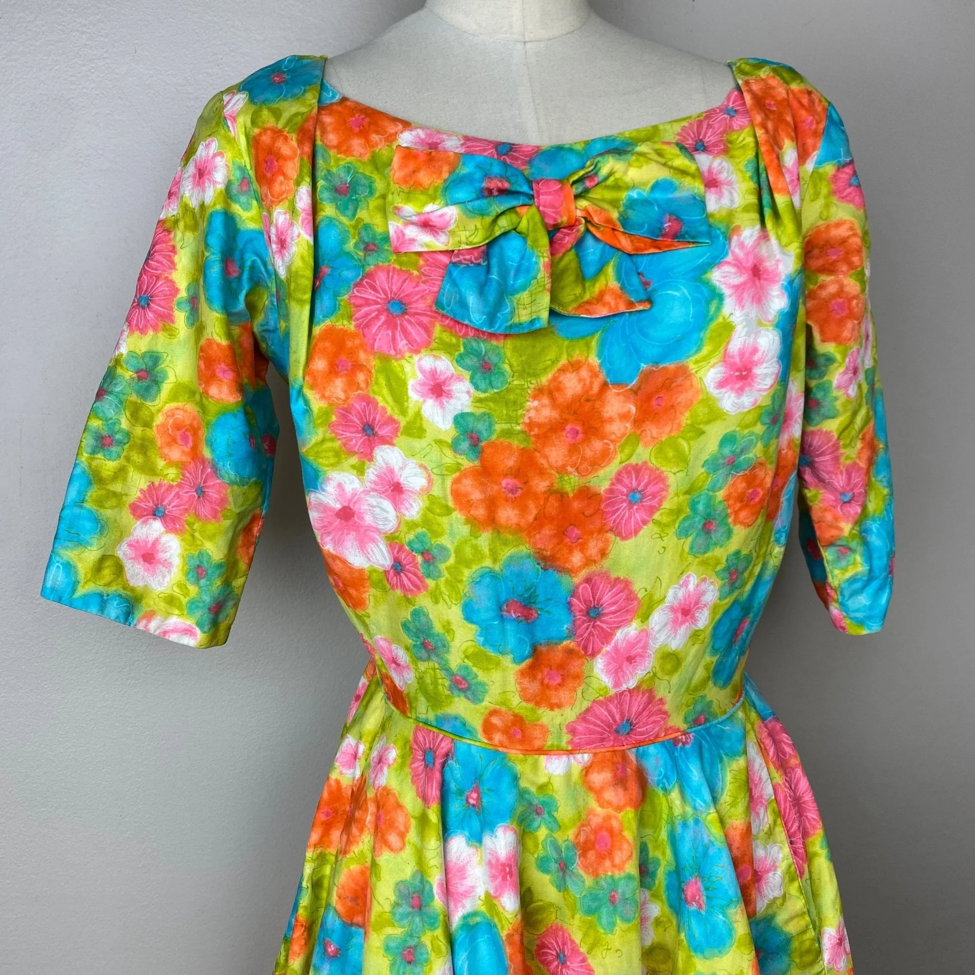 Vintage 60s Bright Floral Dress by  Melendrez of Pearl’s Creations - Image 4