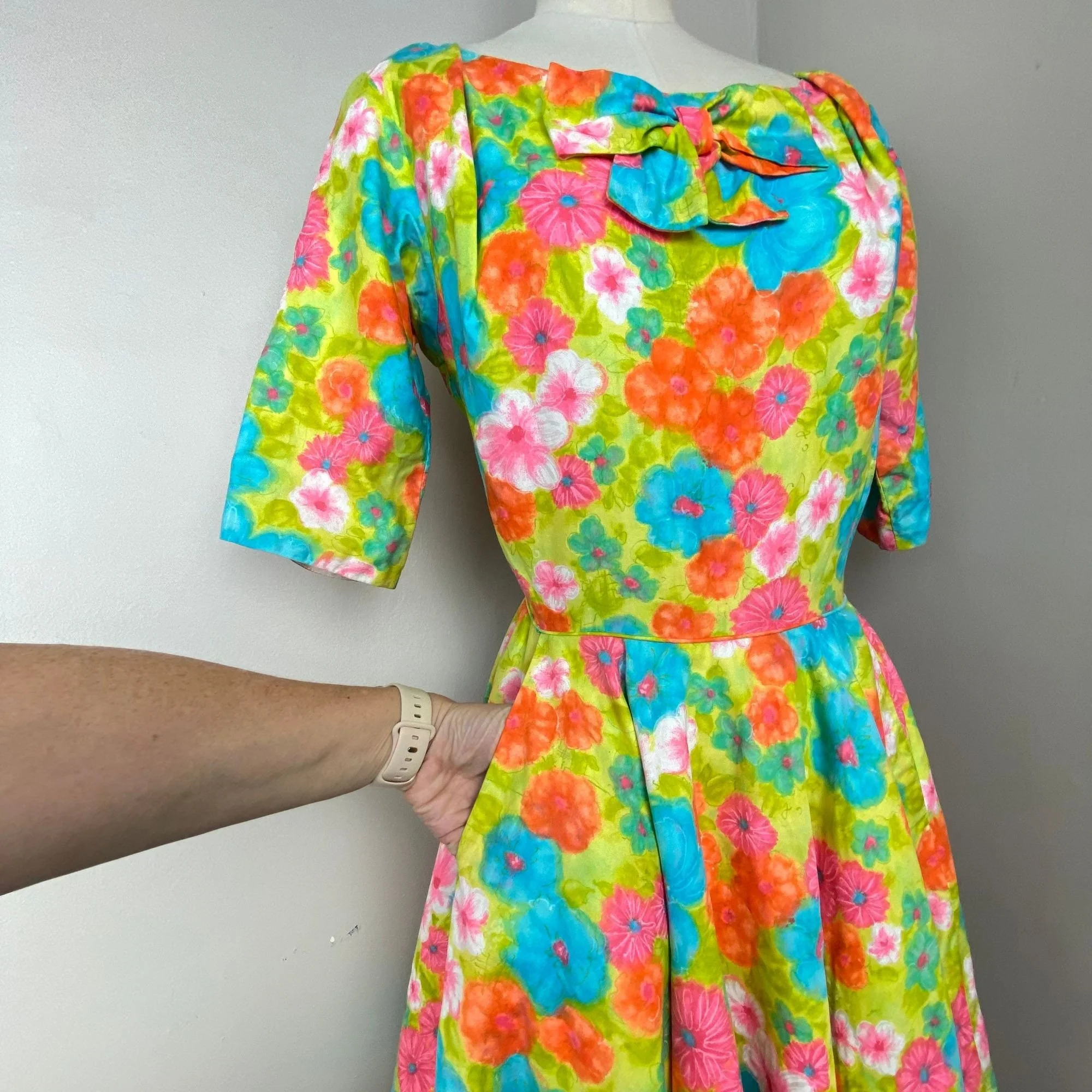 Vintage 60s Bright Floral Dress by  Melendrez of Pearl’s Creations - Image 6