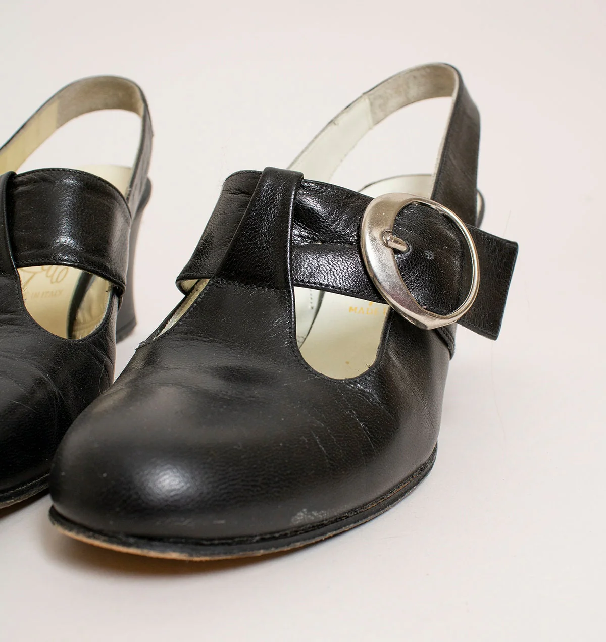 Vintage 60s Chunky Heel Black Leather Large Wide Circle Silver Buckle by Tintoretto - Image 3