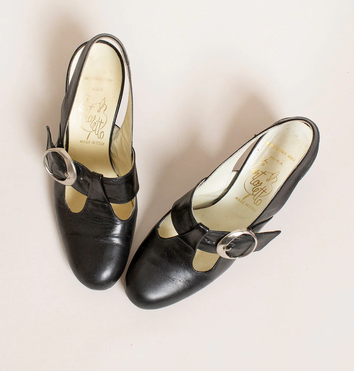 Vintage 60s Chunky Heel Black Leather Large Wide Circle Silver Buckle by Tintoretto - Image 7