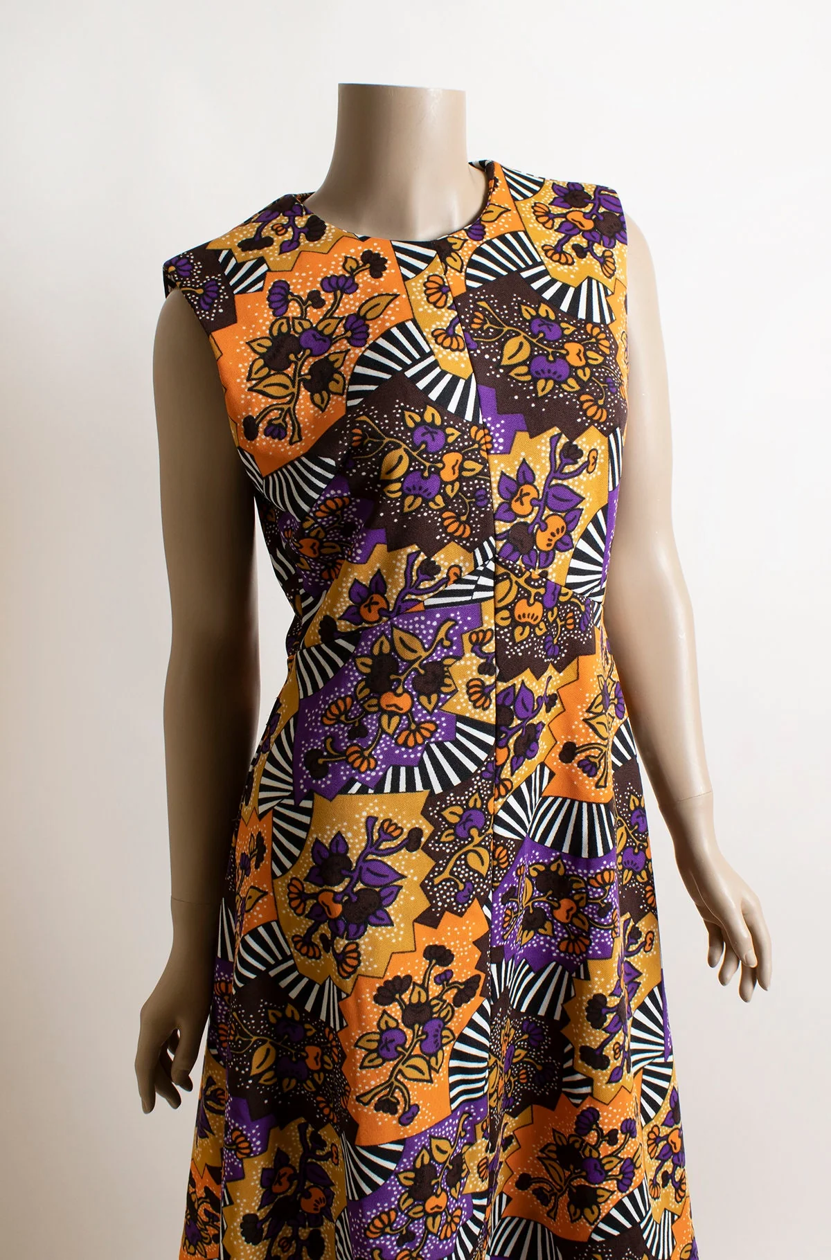 Vintage 60s Dolly Dress Warm Tone Autumn Floral Print Sleeveless Mod Scooter Gogo Dress In Purple Orange and Brown 60s A-Line Medium - Image 8