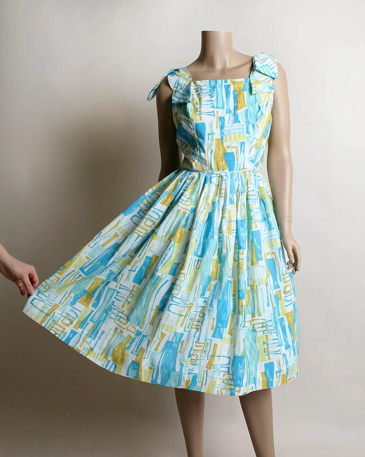 Vintage 60s Dress Aquamarine and Yellow Abstract Print Crepe Day Dress with Bow Shoulders Print Fit N Flare Small - Image 7