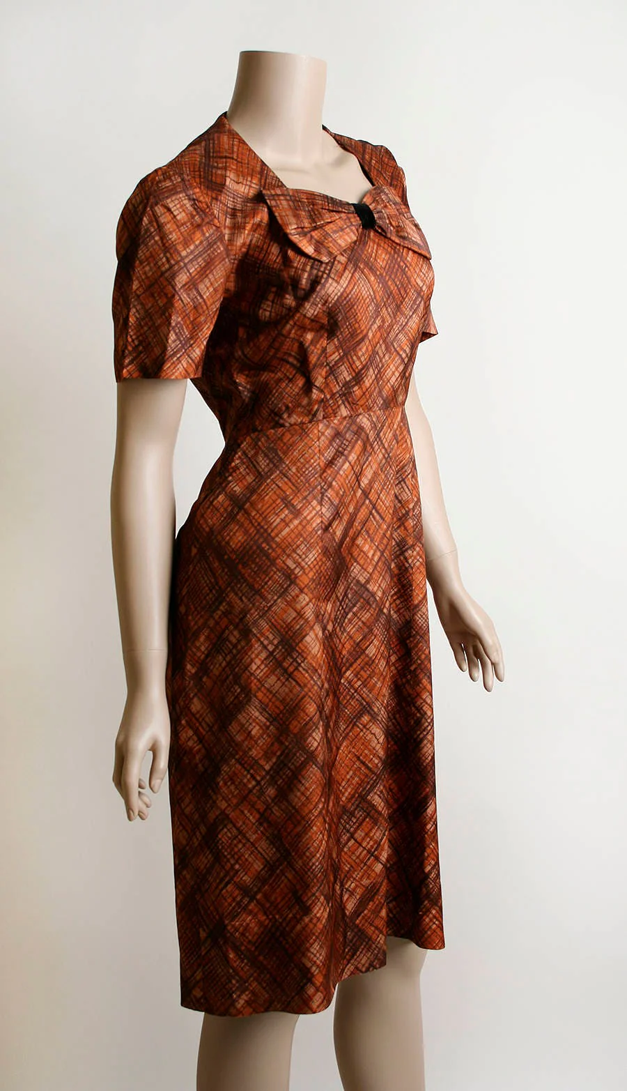 Vintage 60s Dress Autumn Rust Evening Cocktail Party Dress Large Velvet Bow Brown Red Cross Hatch Print Medium by Edith Martin - Image 3