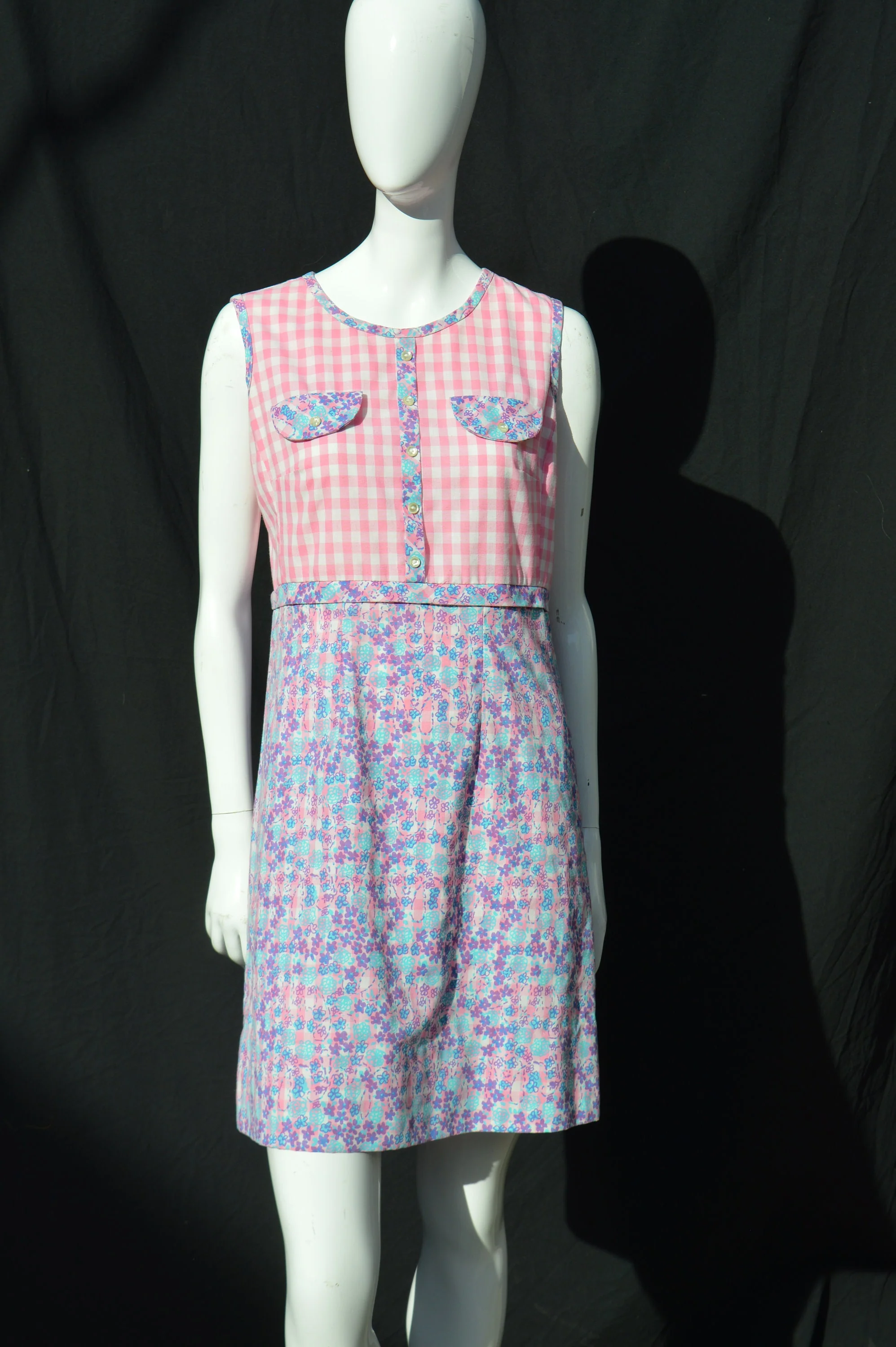 Vintage 60s Dress The Lilly Lilly Pulitzer Sleeveless Summer Dress Pink Gingham Floral Pattern Mint Mod Palm Springs Sz 8 by Lilly Pulitzer - Image 6