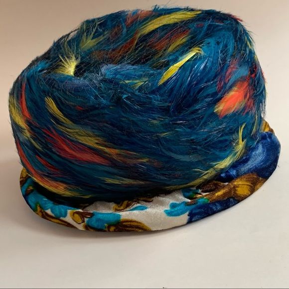 Vintage 60s Feather and Print Velvet Brimmed Hat - Image 9