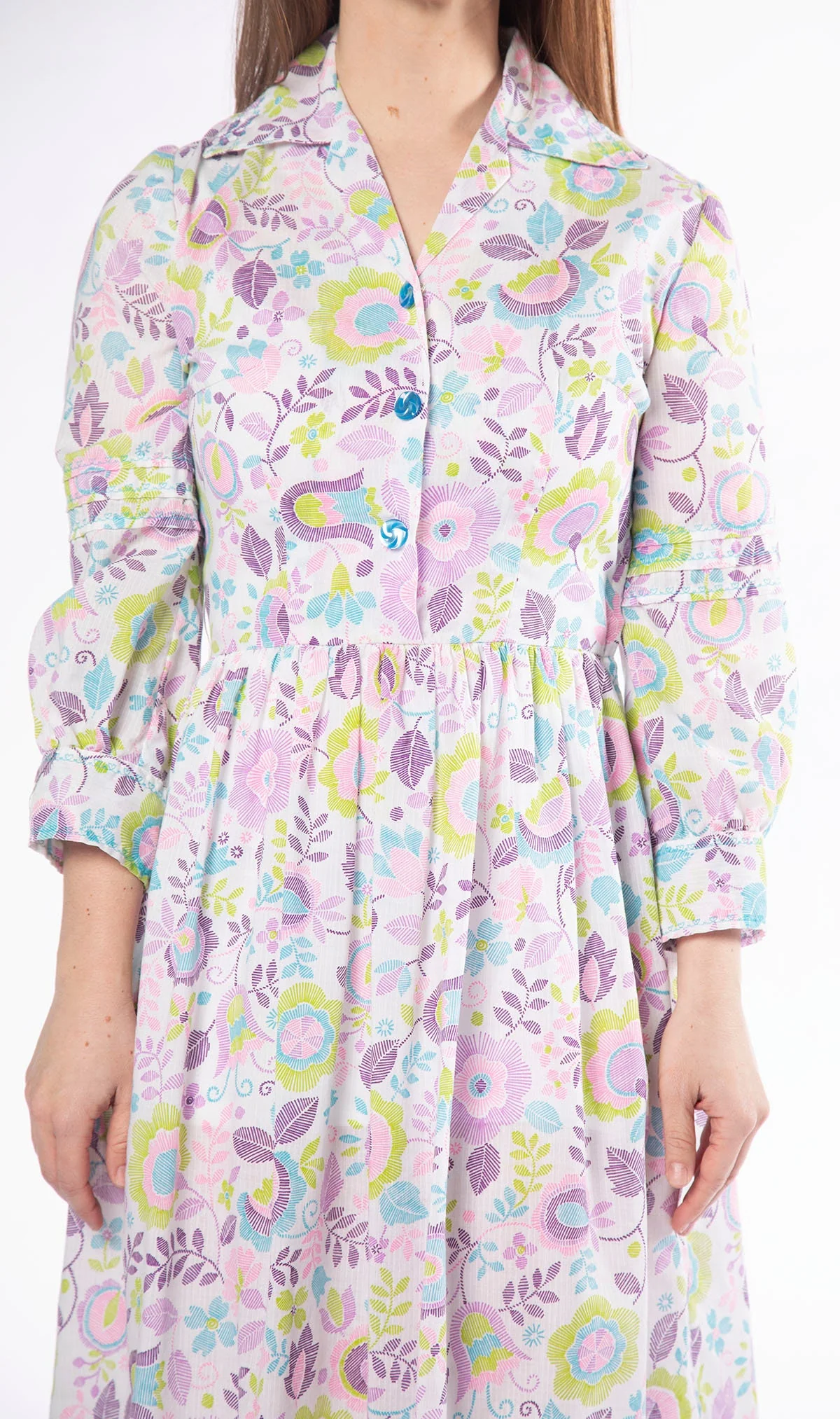 Vintage 60s Floral Dress - Spring Pastel Purple Blue Green Pink Sketch Flower Print Day Dress - Heart Embroidery - Shirtwaist - Small - Image 7