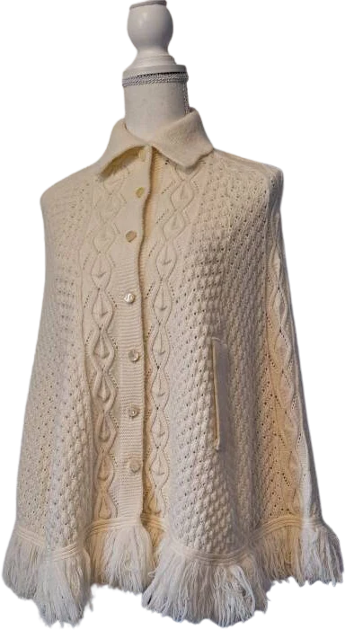 60s Vintage Off White Fringe Cable Knit Cape Poncho - Image 5