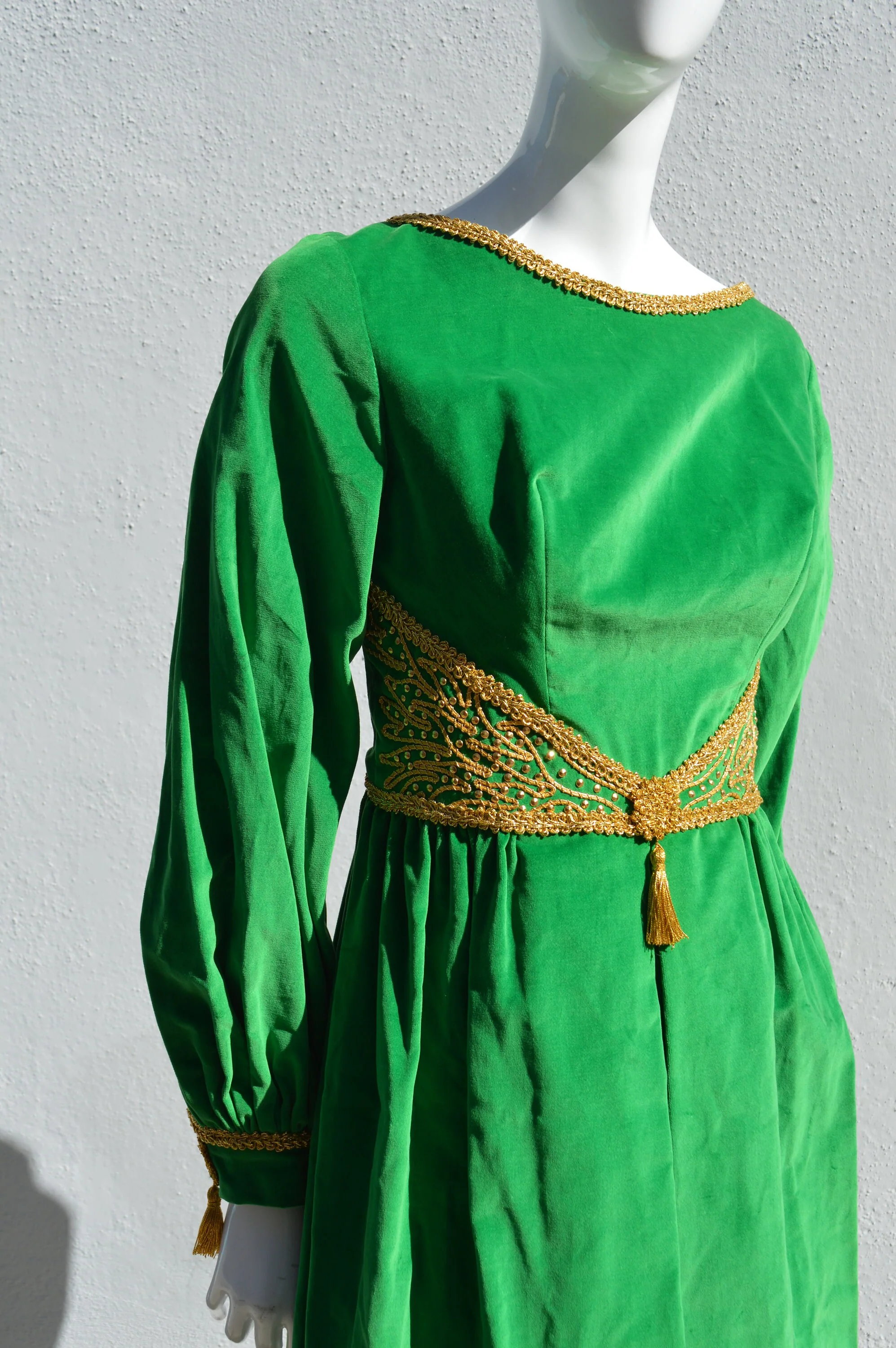 Vintage 60s Hostess Green I Dream of Jeannie Jumpsuit Size Small Maxi Velvety Gold Trim Mid Century Mod Wide Pleated Pants - Image 3