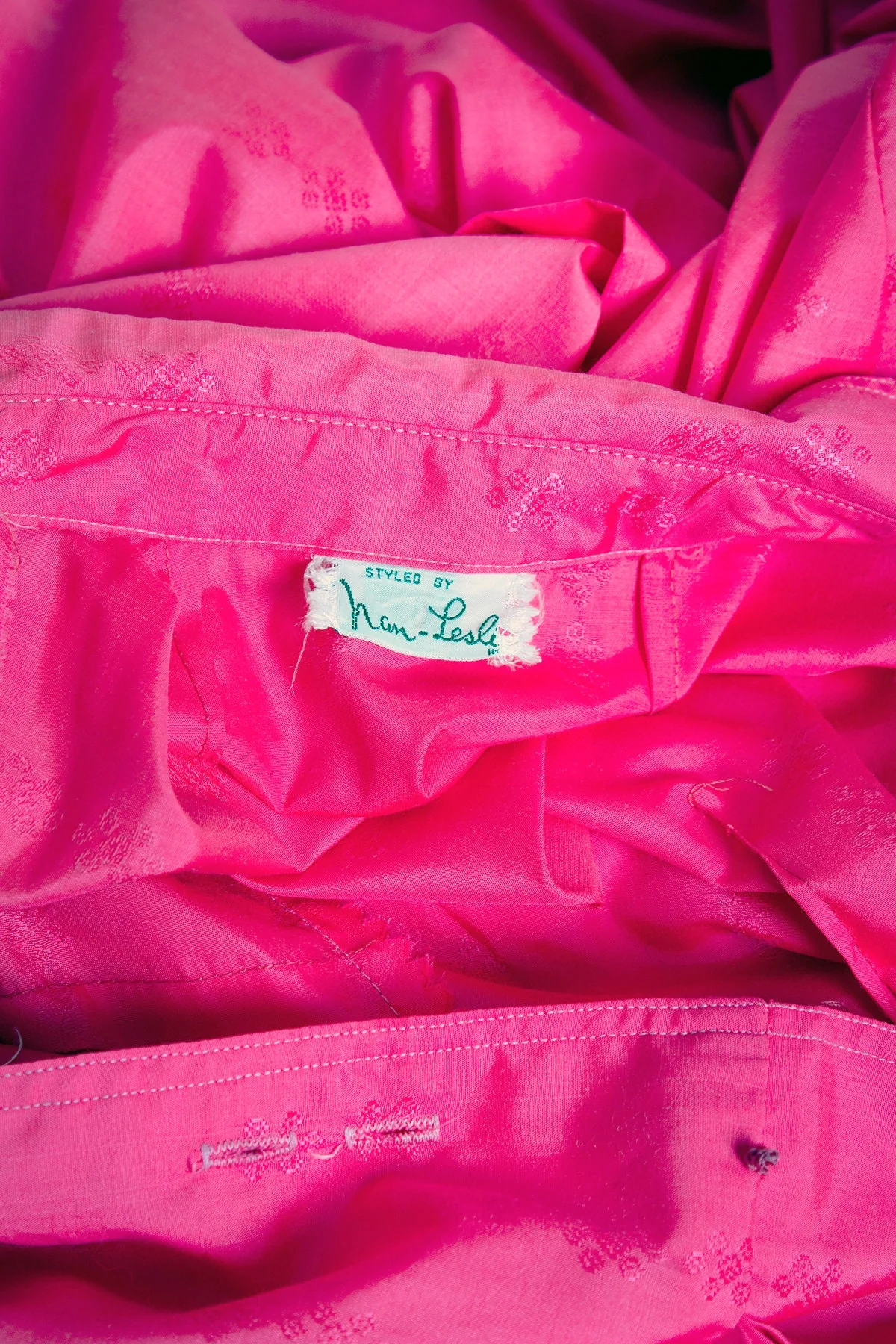 Vintage 60s Hot Pink Shirtwaist Dress Small by Nan-Leslie - Image 9