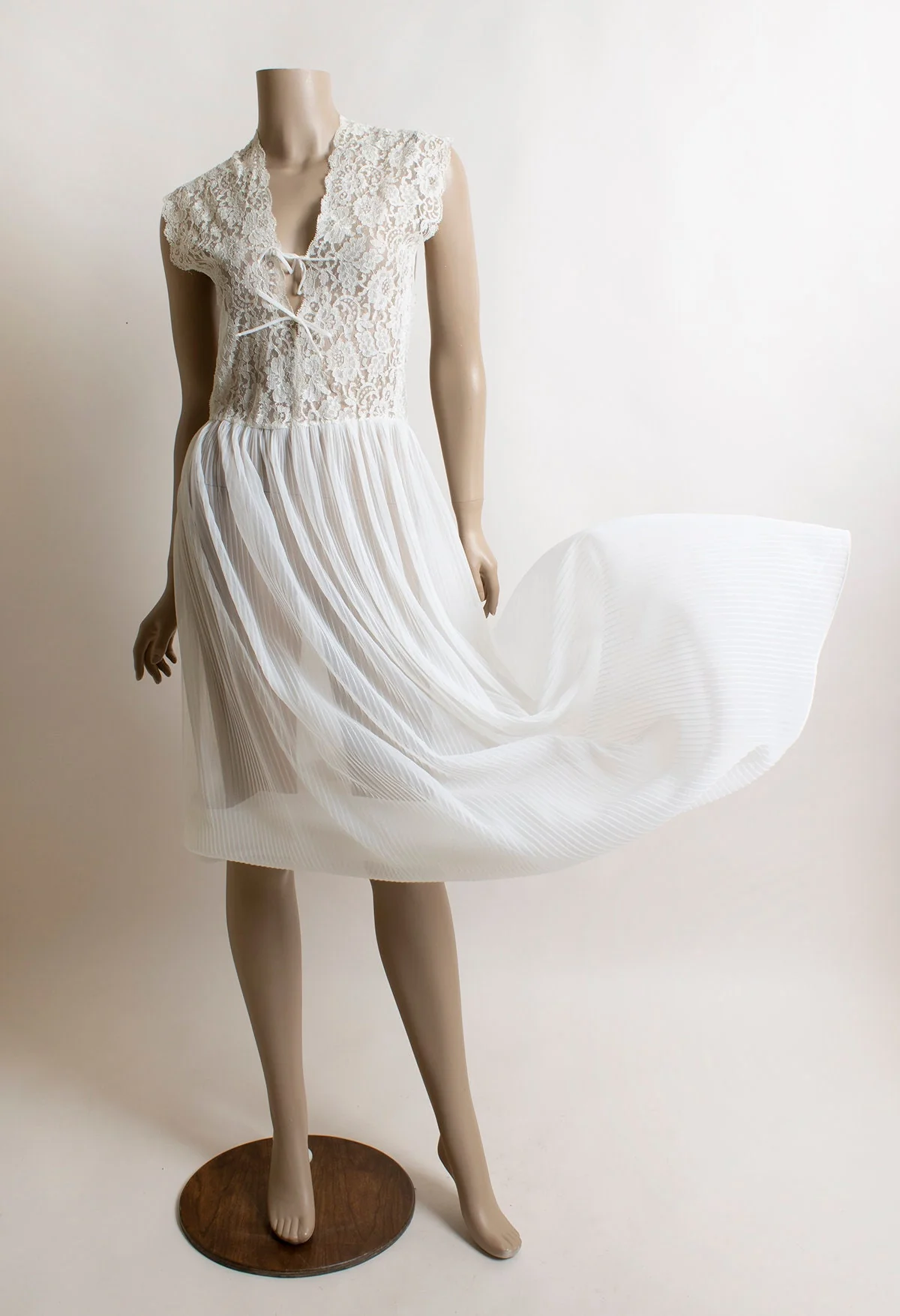 Vintage 60s Nightgown Slip Dress Sheer White Nylon Pleated Skirt Floral Lace Bodice Nightie Small Medium by Michelene - Image 7