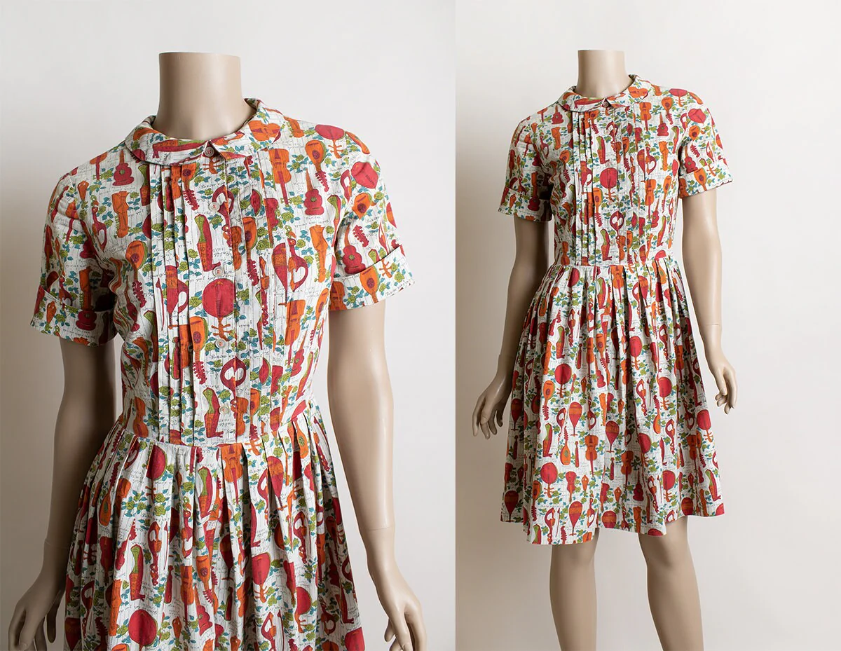 Vintage 60s Novelty Print Dress Guitars and Fiddles Musician Shirtdress In Cartoon Drawings Pintuck Pleated Cotton Day Dres Small - Image 3