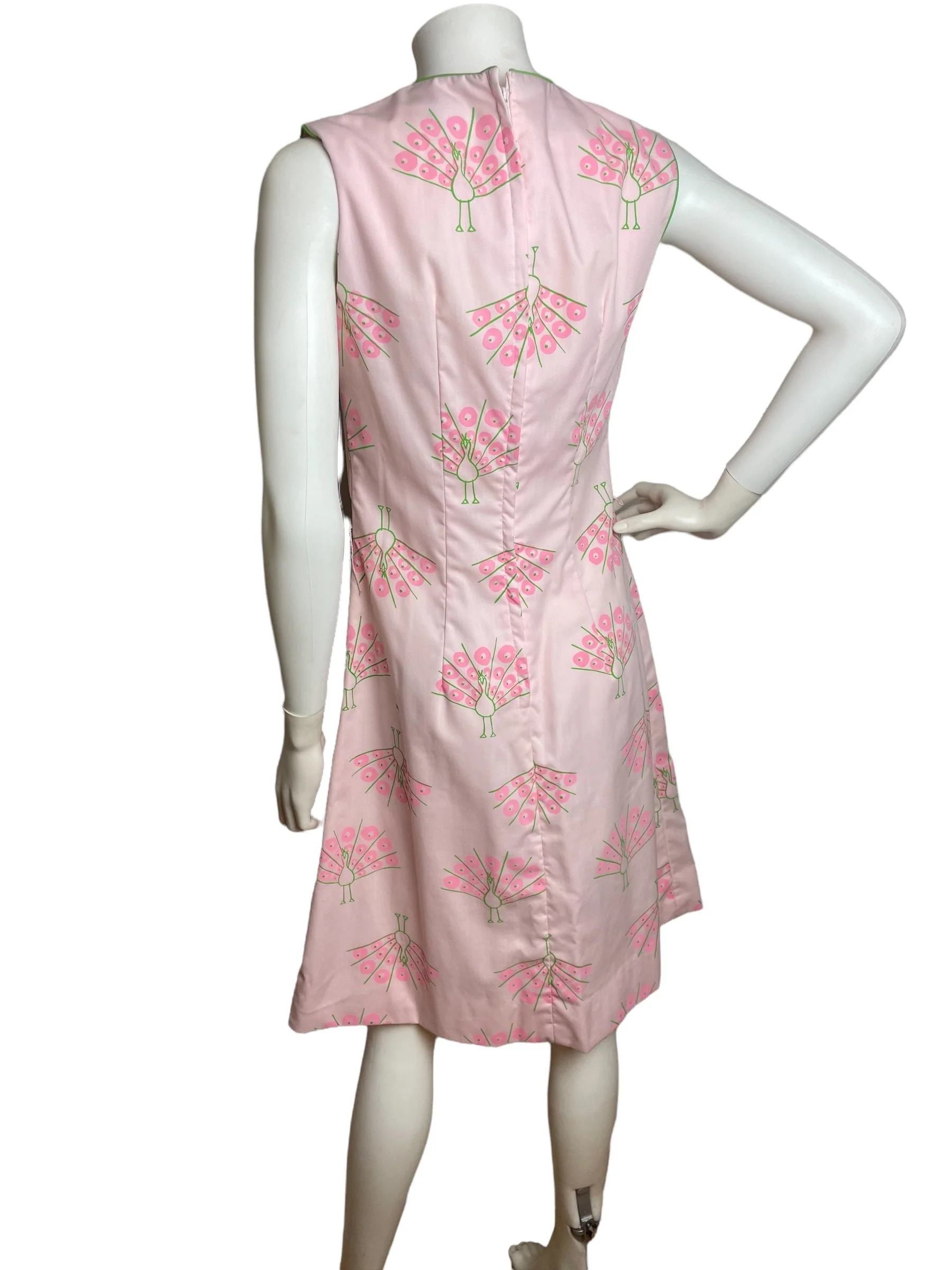 Vintage 60s Pink Green Peacock Novelty Print Bird Shift Dress Sleeveless - Image 2