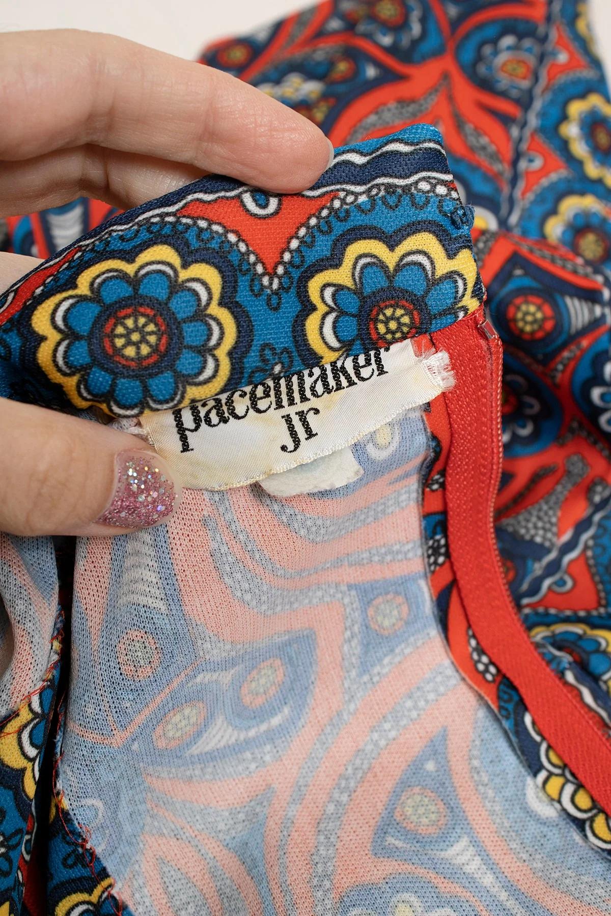 Vintage 60s Psychedelic Mini Dress Sleeveless Abstract Paisley Red and Blue Mod Mini with Drawstring Waist Pacemaker 60s Small - Image 9