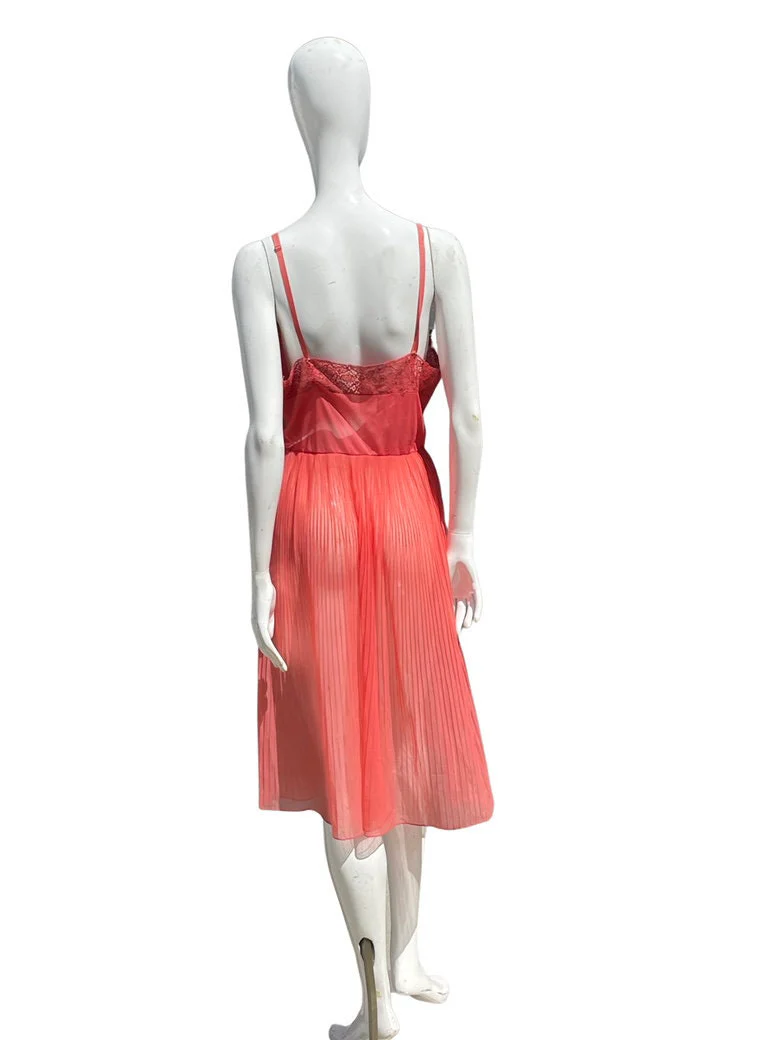 Vintage 60s Slip Dress Seamprufe Nylon Size Average 38 Lace Top Pleated Skirt Vintage Lingerie - Image 2