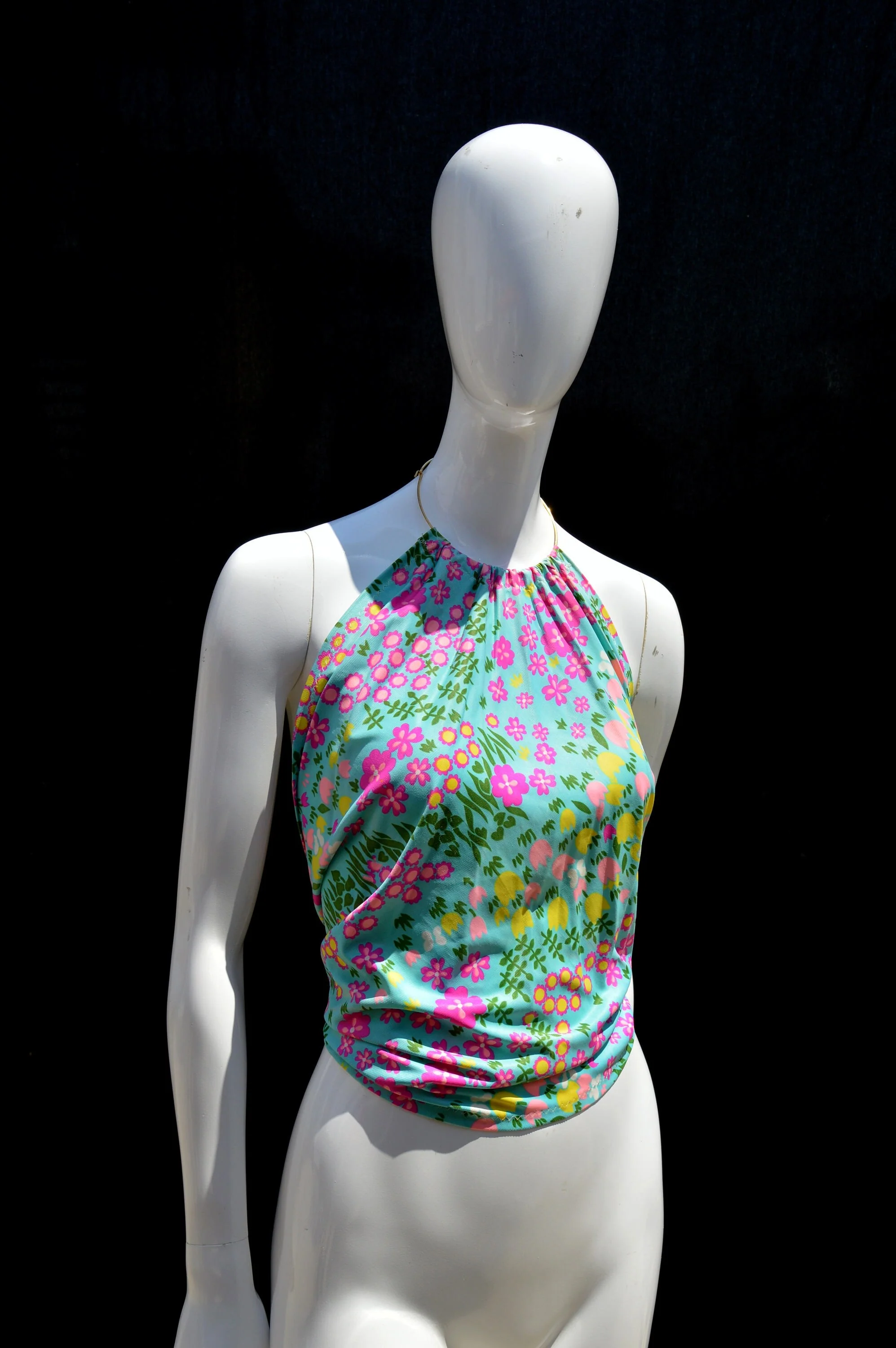 Vintage 60s Top Anky Top Sexy Blouse Metal Ring Tie On The Back Top Sm New Never Used Nol - Image 4
