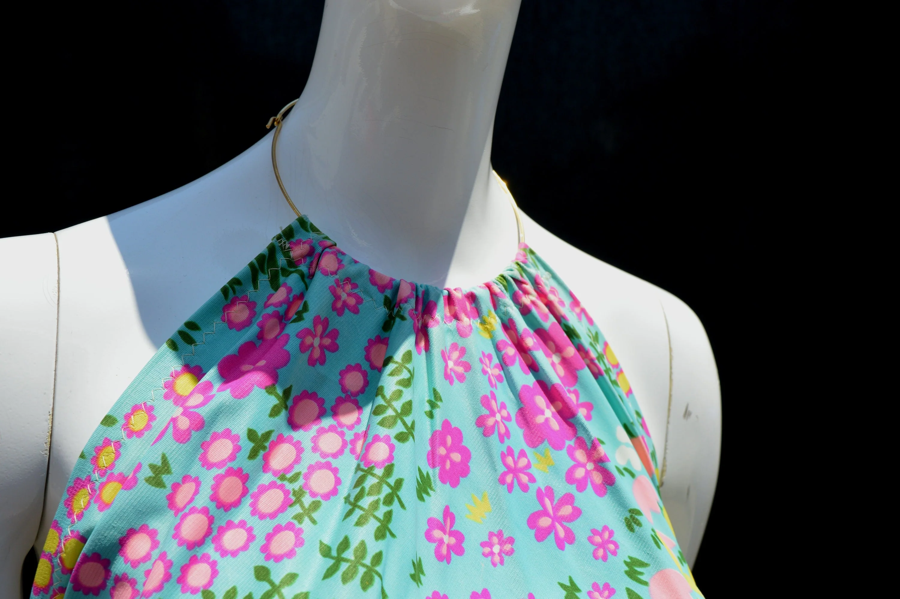 Vintage 60s Top Anky Top Sexy Blouse Metal Ring Tie On The Back Top Sm New Never Used Nol - Image 5