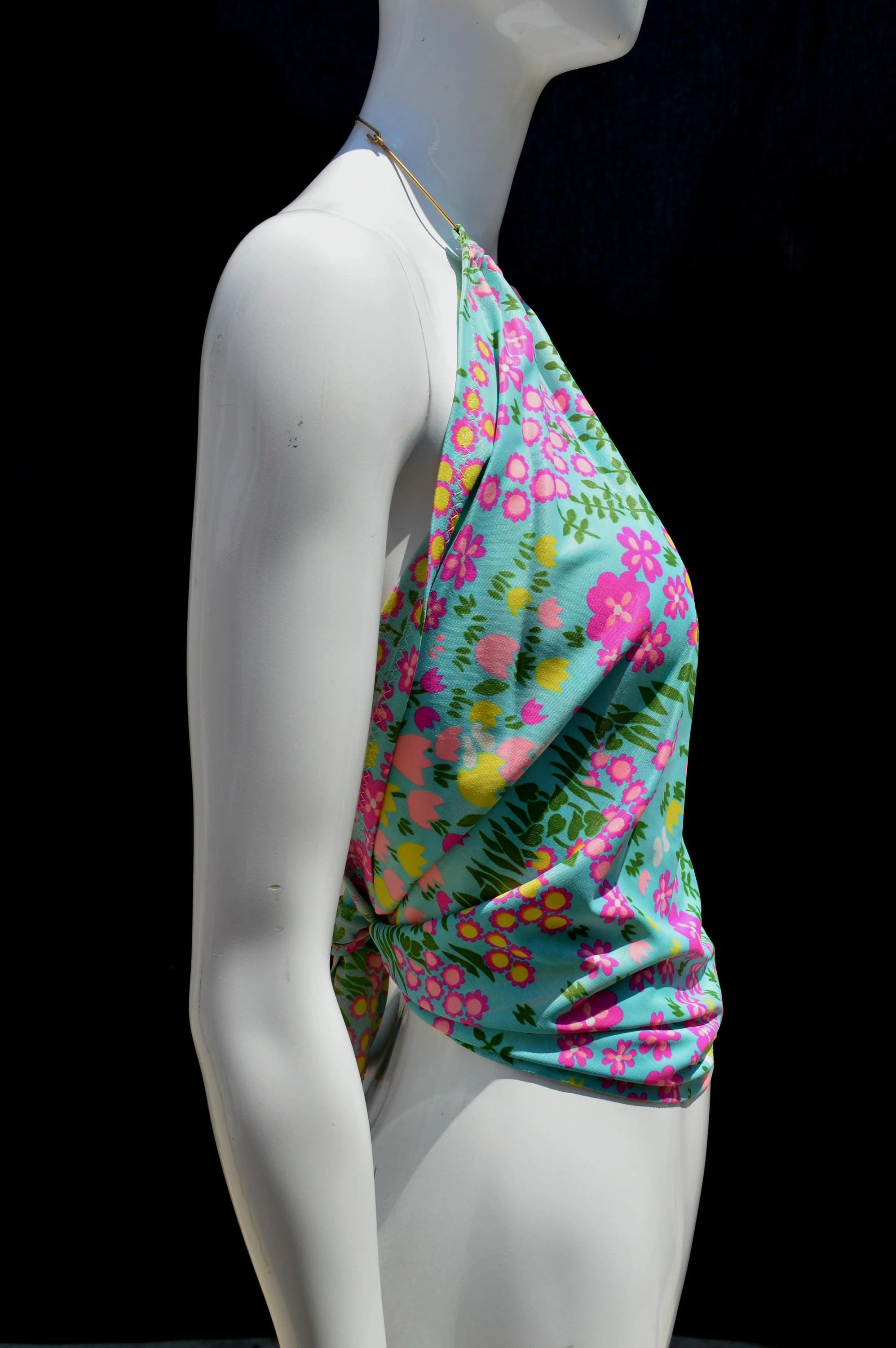 Vintage 60s Top Anky Top Sexy Blouse Metal Ring Tie On The Back Top Sm New Never Used Nol - Image 6