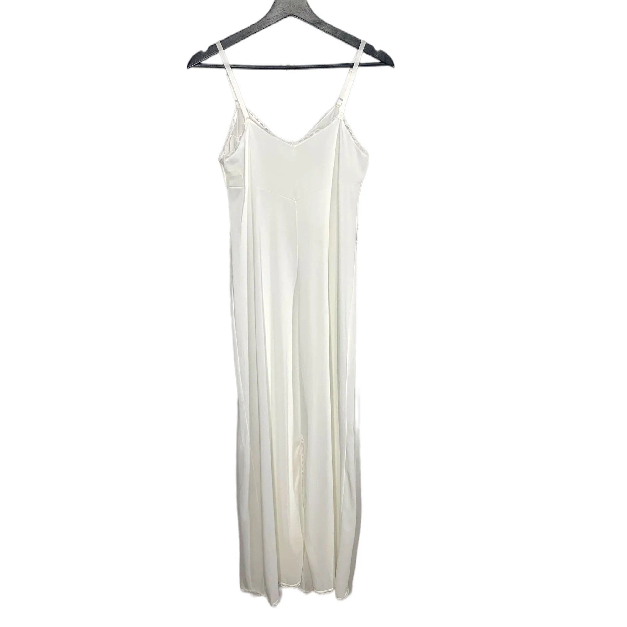 Vintage 60s Vasserette White Full Length Antron Iii Nylon Slip by Vasserette - Image 2