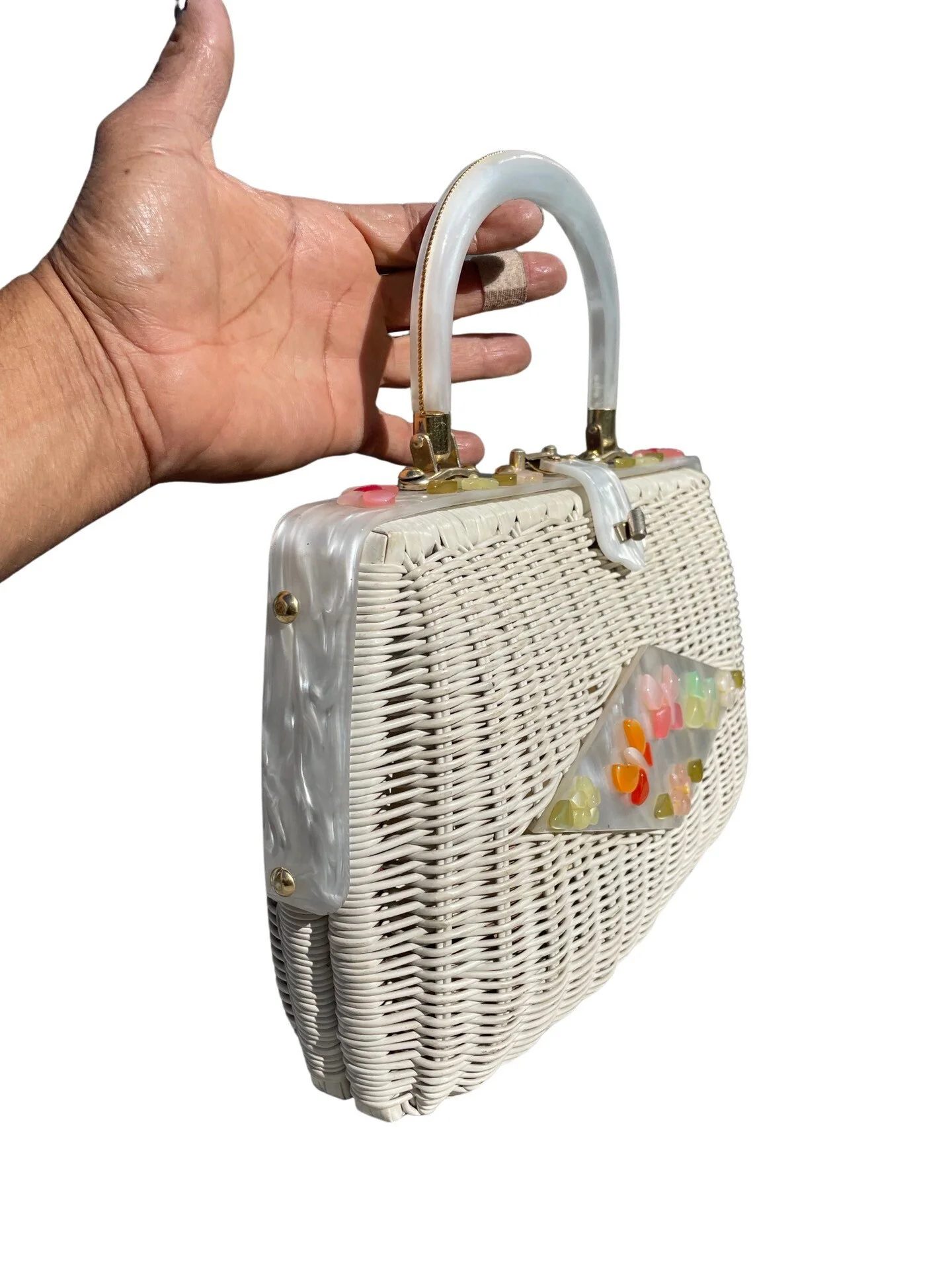 Vintage 60s Wicker Tropical Miami Bag Hand Bag Purse Lucite Mop Plaque with Flowers and Butterflies - Image 3