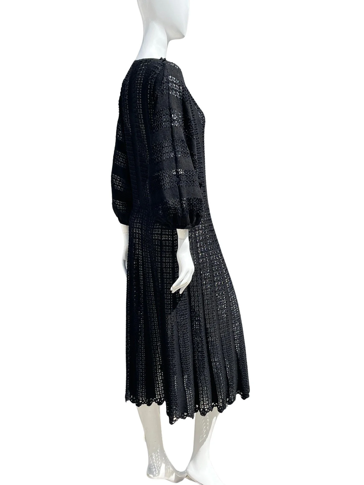 Vintage 70-80s Hand Crocheted Black Dress Cocktail Sheer Party Large Size Sexy Flirty Dancers Skirt Bubble Quarter Length Sleeves - Image 6