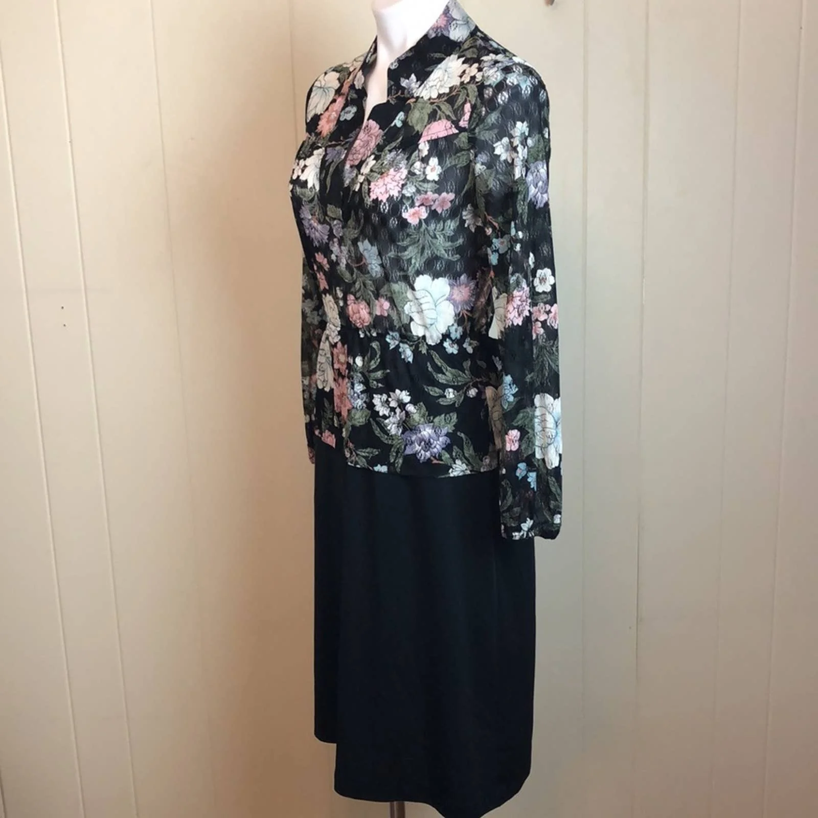 Vintage 70s 80s Floral Peplum Disco Dress by Roe Frock - Image 3