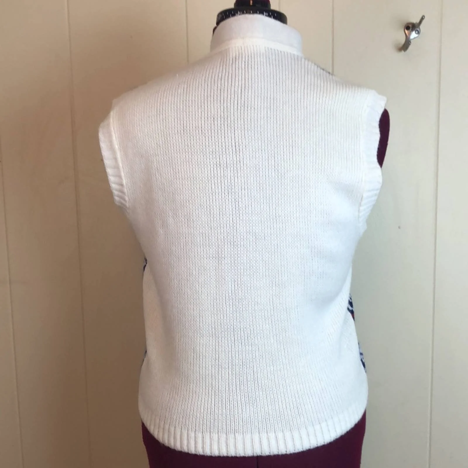 Vintage 70s 80s Knit Button Front Cardigan Sweater by Montgomery Ward - Image 2