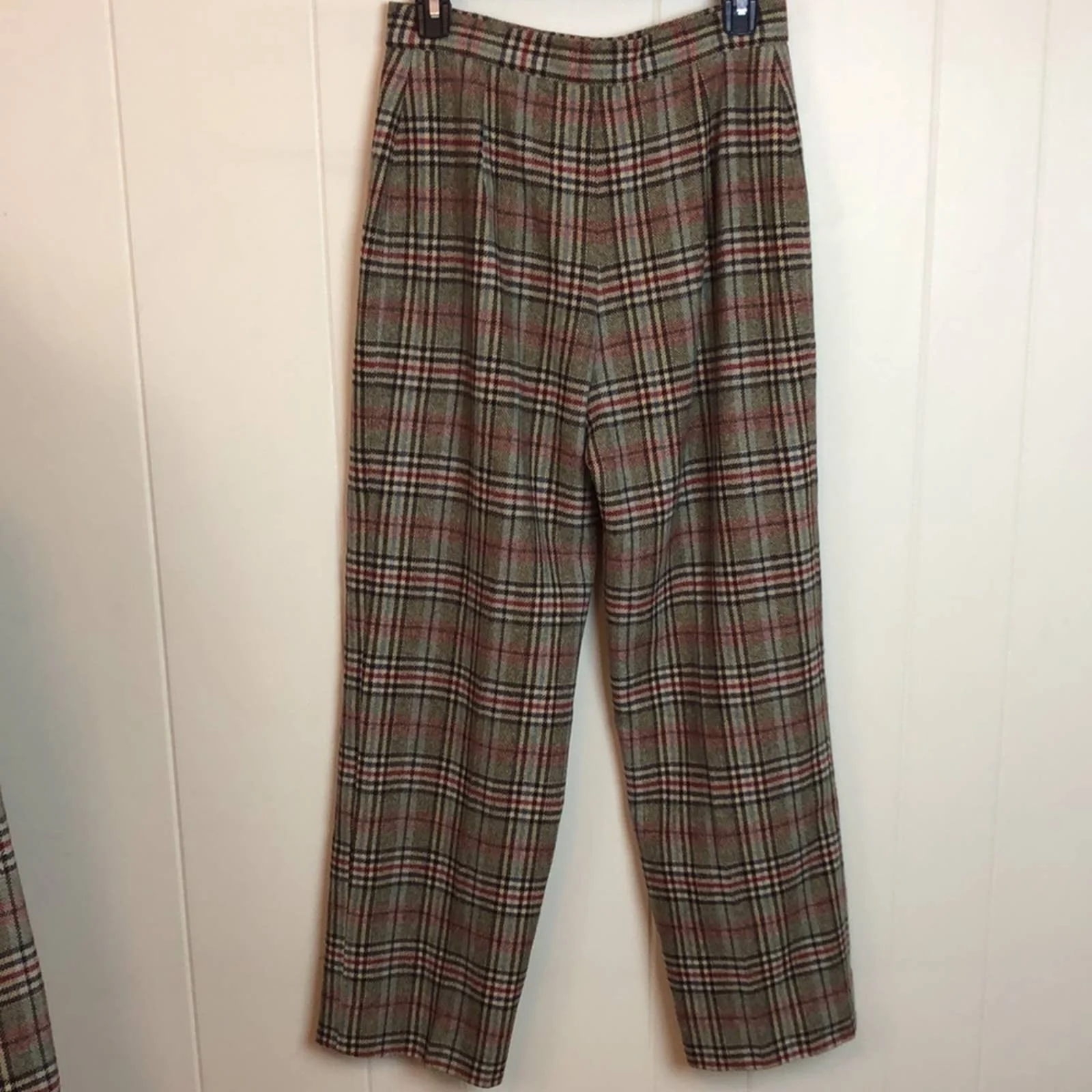 Vintage 70s 80s Plaid Wool High Waist Pantsuit Medium 2pc Classic Career Suit by Evan Picone - Image 3