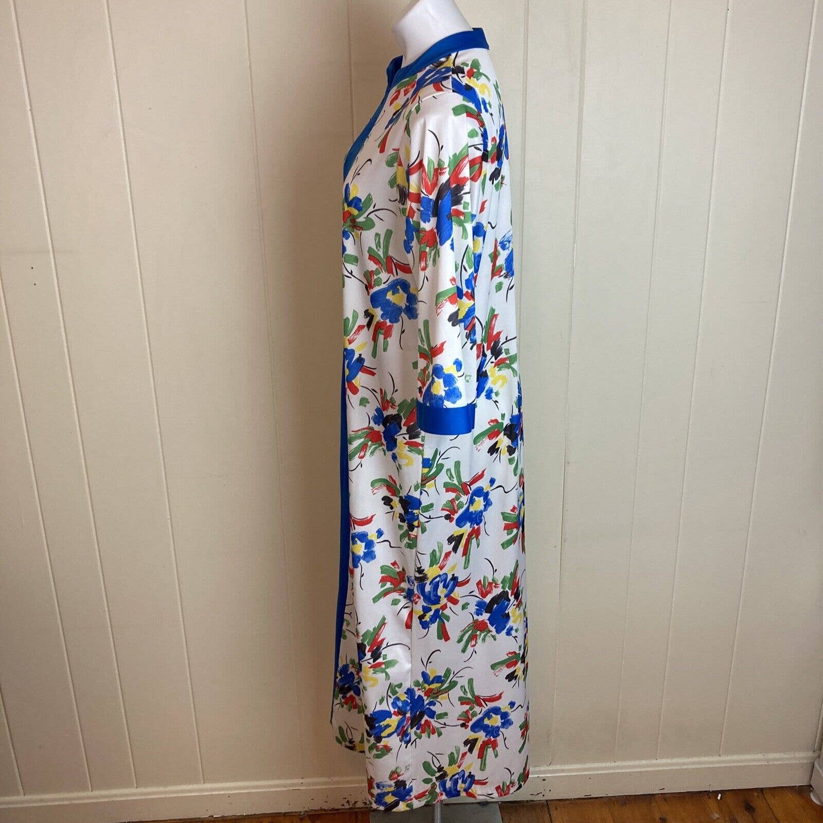 Vintage 70s 80s Zip Front Primary House Dress Oversized Casual by Improved Living - Image 3