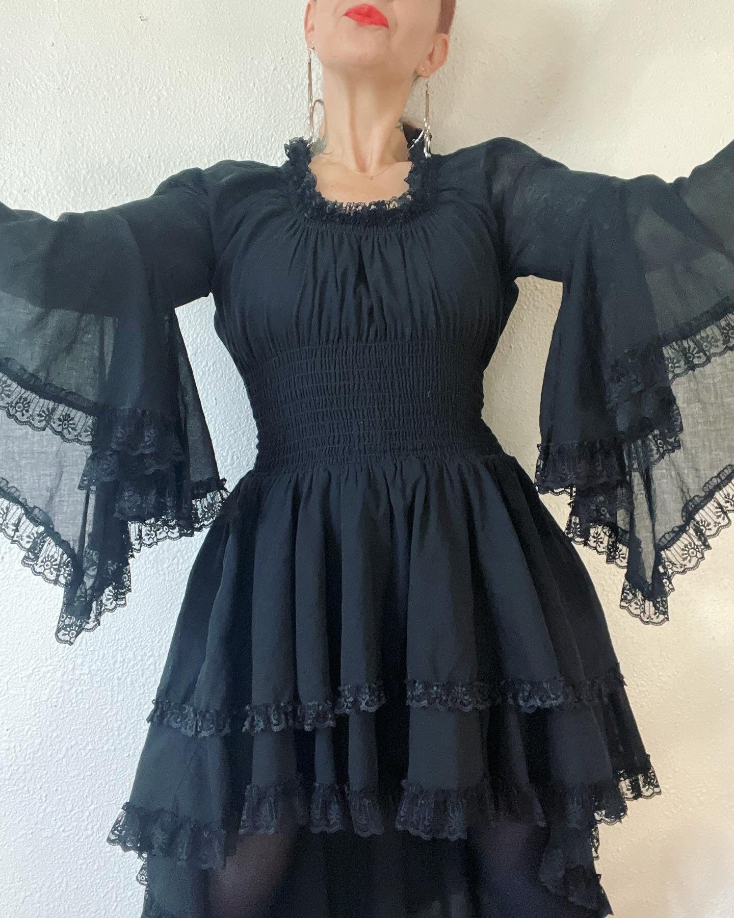 Vintage 70s Black Tissue Weight Cotton and Lace Tapered Angel Sleeve Dress - Image 5