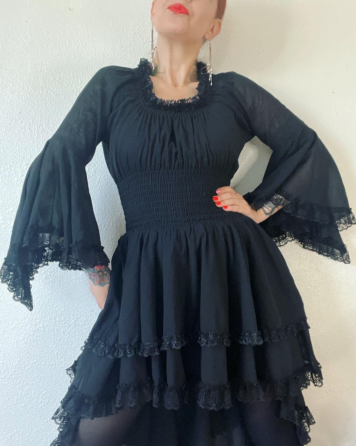 Vintage 70s Black Tissue Weight Cotton and Lace Tapered Angel Sleeve Dress - Image 7