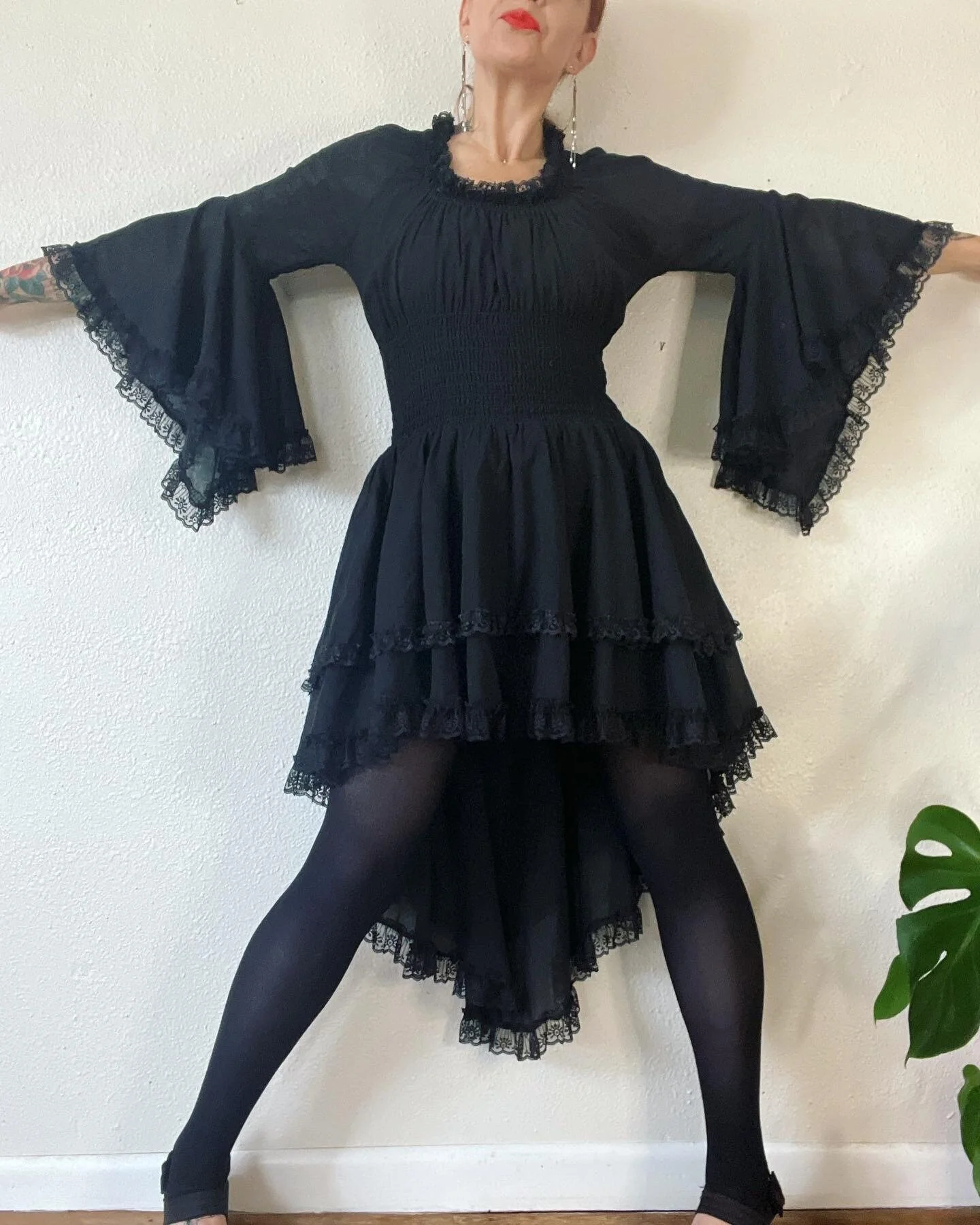 Vintage 70s Black Tissue Weight Cotton and Lace Tapered Angel Sleeve Dress - Image 8