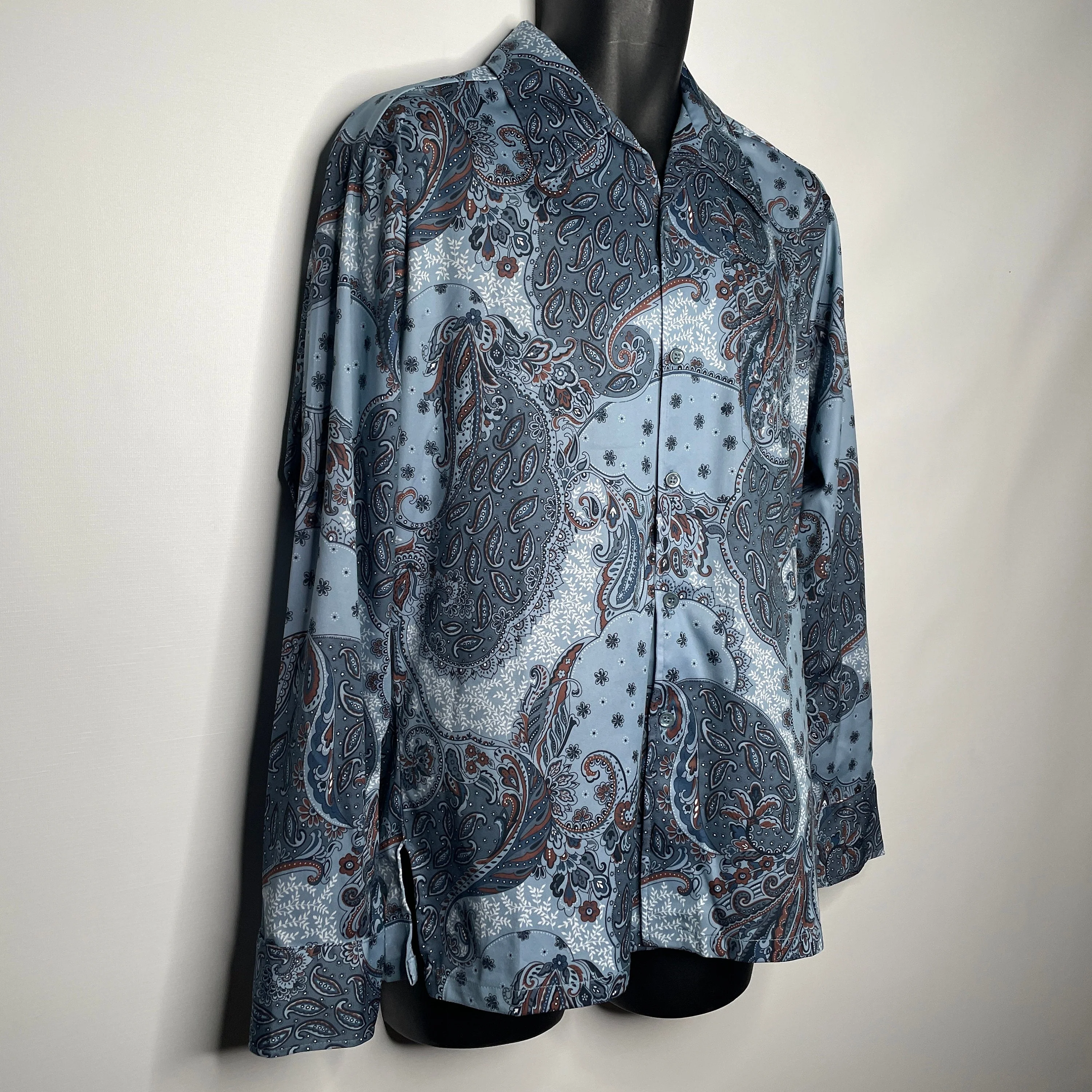 Vintage 70s Blue Brown Paisley Polyester Dagger Collar Disco Shirt Size L by Spire - Image 3