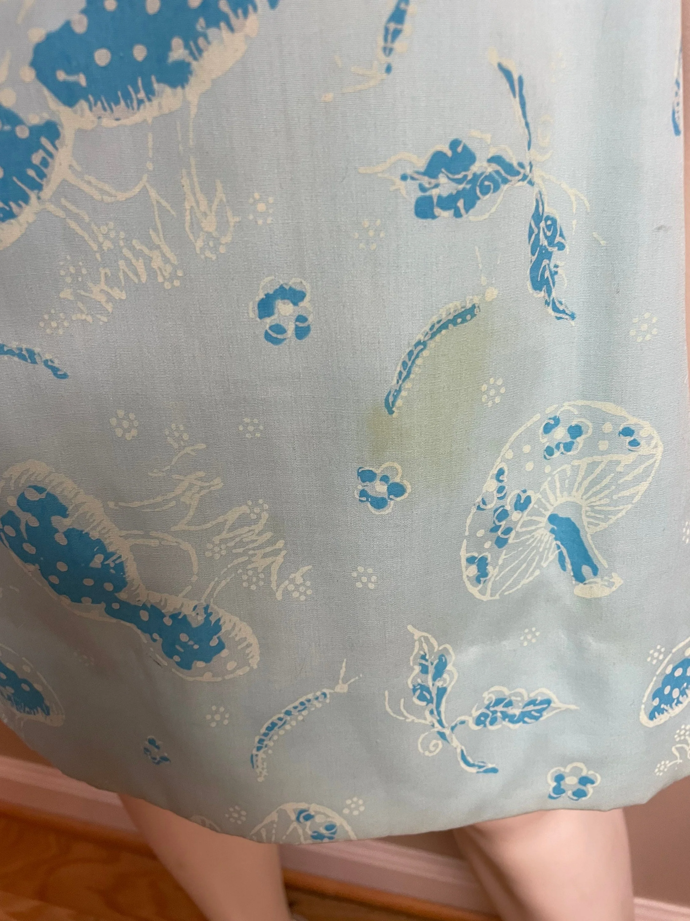 Vintage 70s Blue Mushroom Caterpillar Novelty Print Dress - Image 6